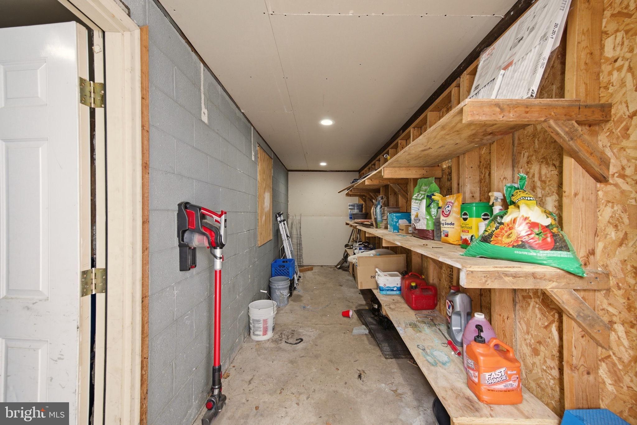 MIDDLESEX - Residential