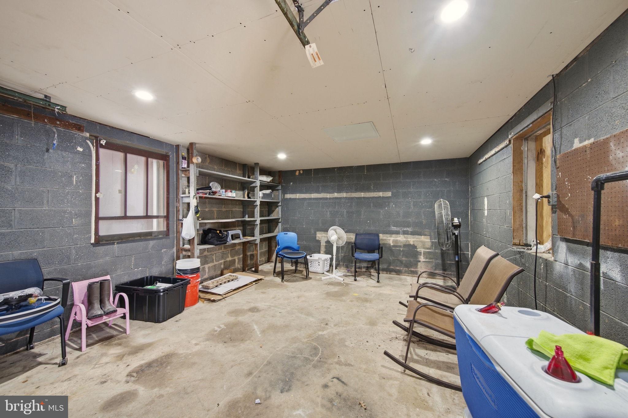 MIDDLESEX - Residential