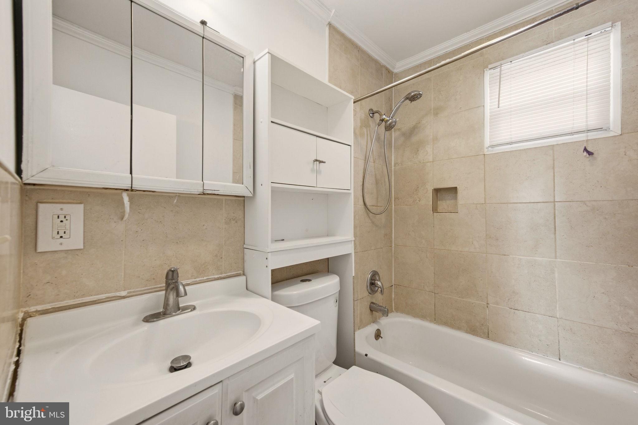 MIDDLESEX - Residential