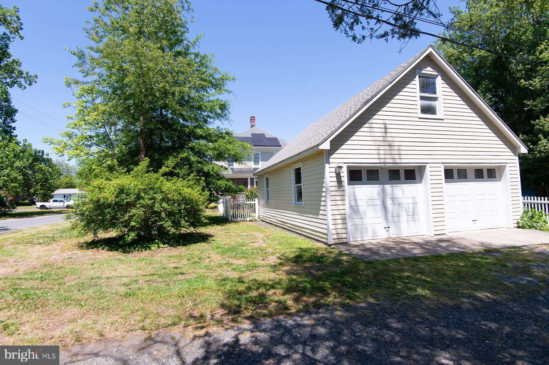 WEST END - Residential