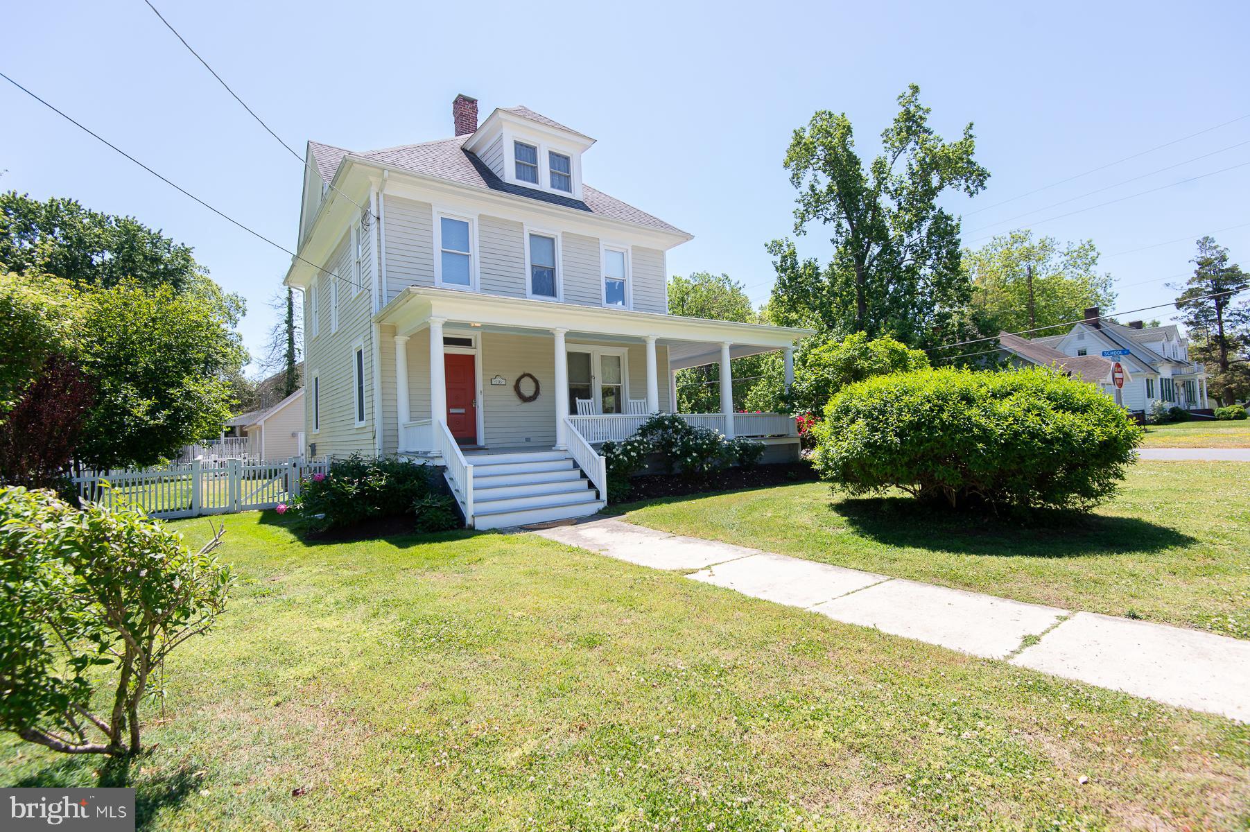 WEST END - Residential