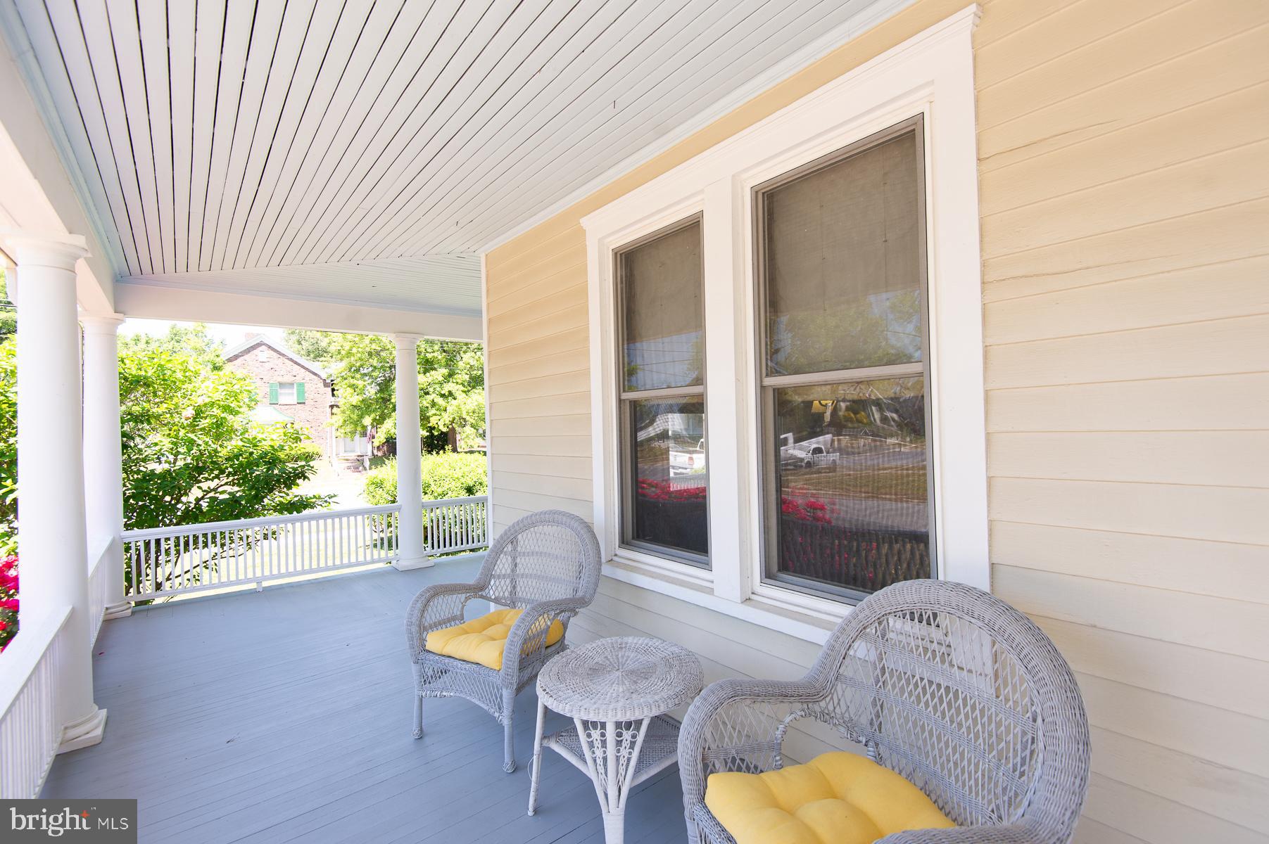WEST END - Residential