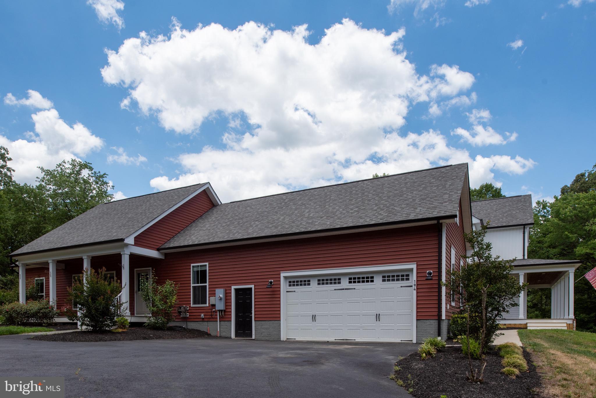 RUBY GLEN - Residential