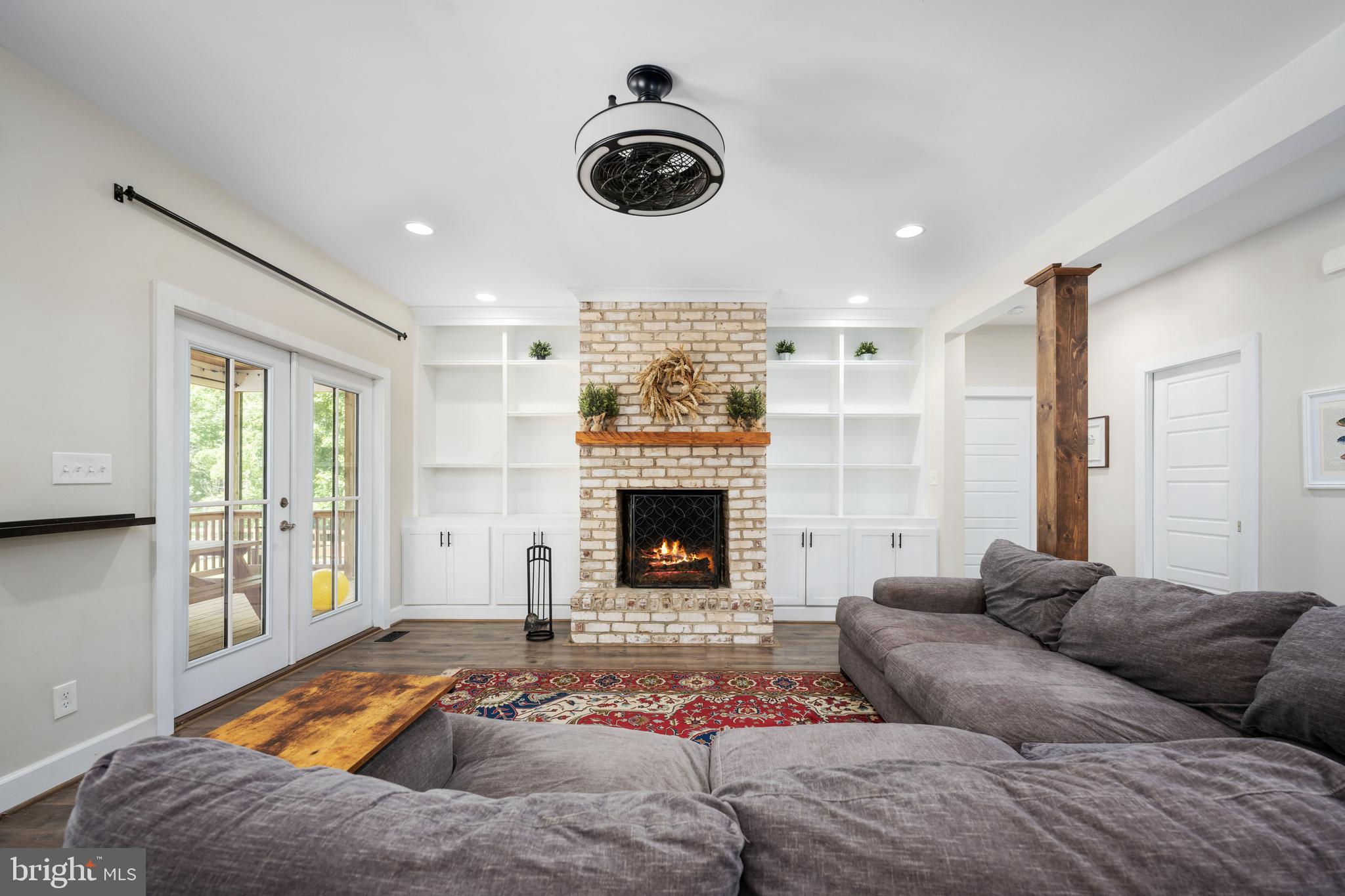 RUBY GLEN - Residential