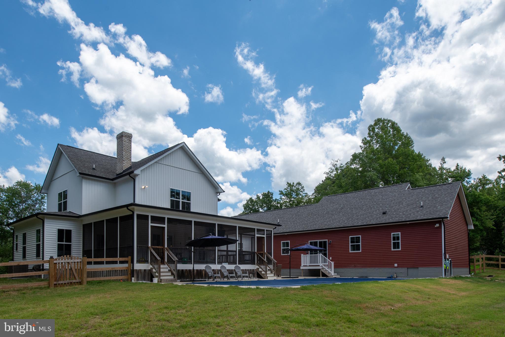 RUBY GLEN - Residential