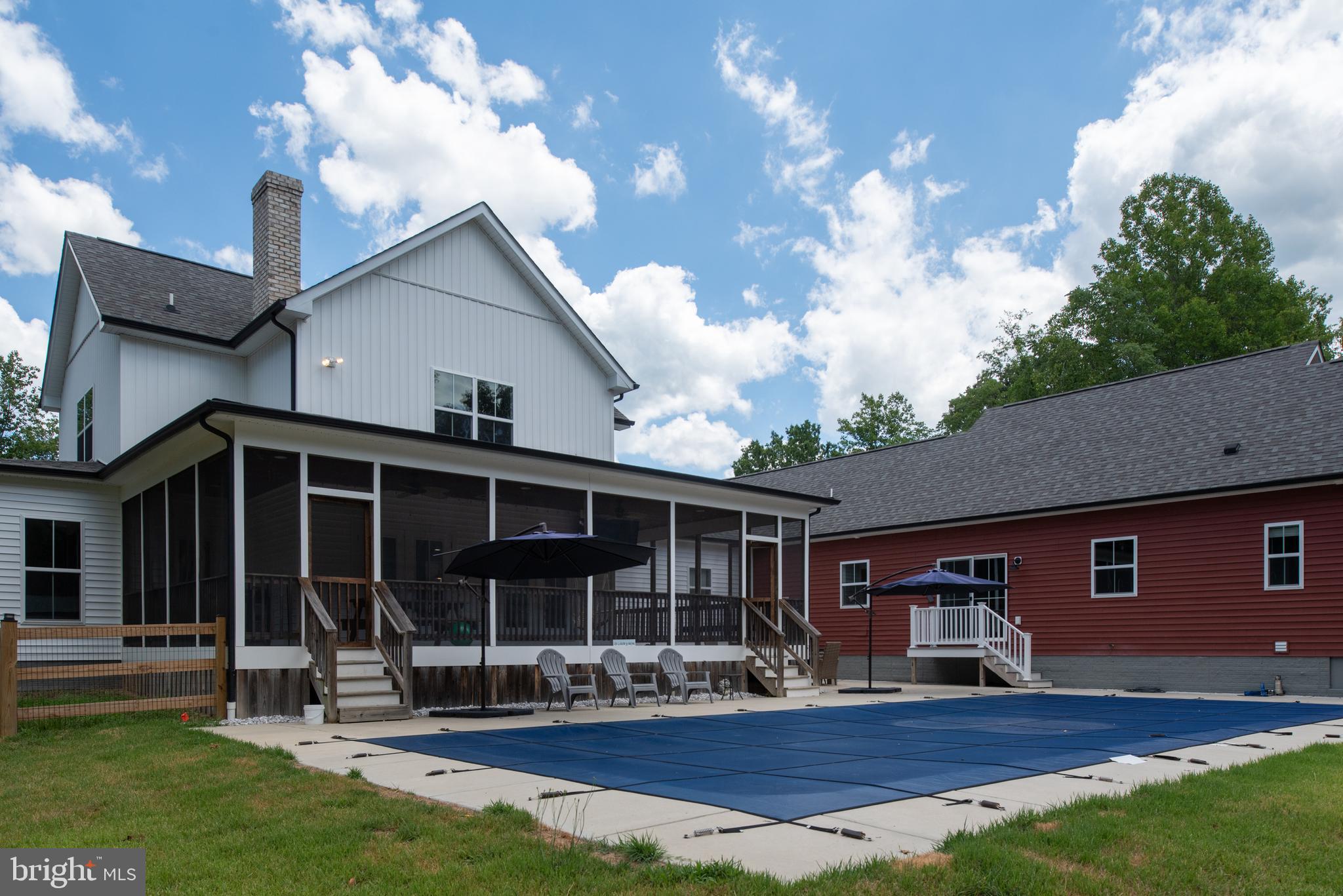 RUBY GLEN - Residential