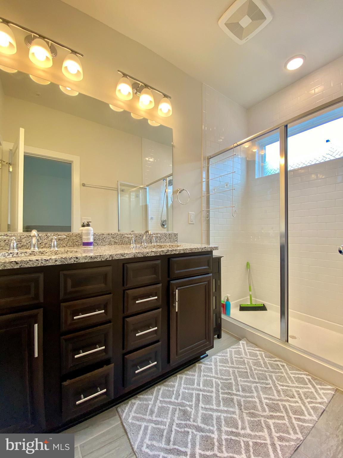 METROPARK AT ARROWBROOK - Residential Lease