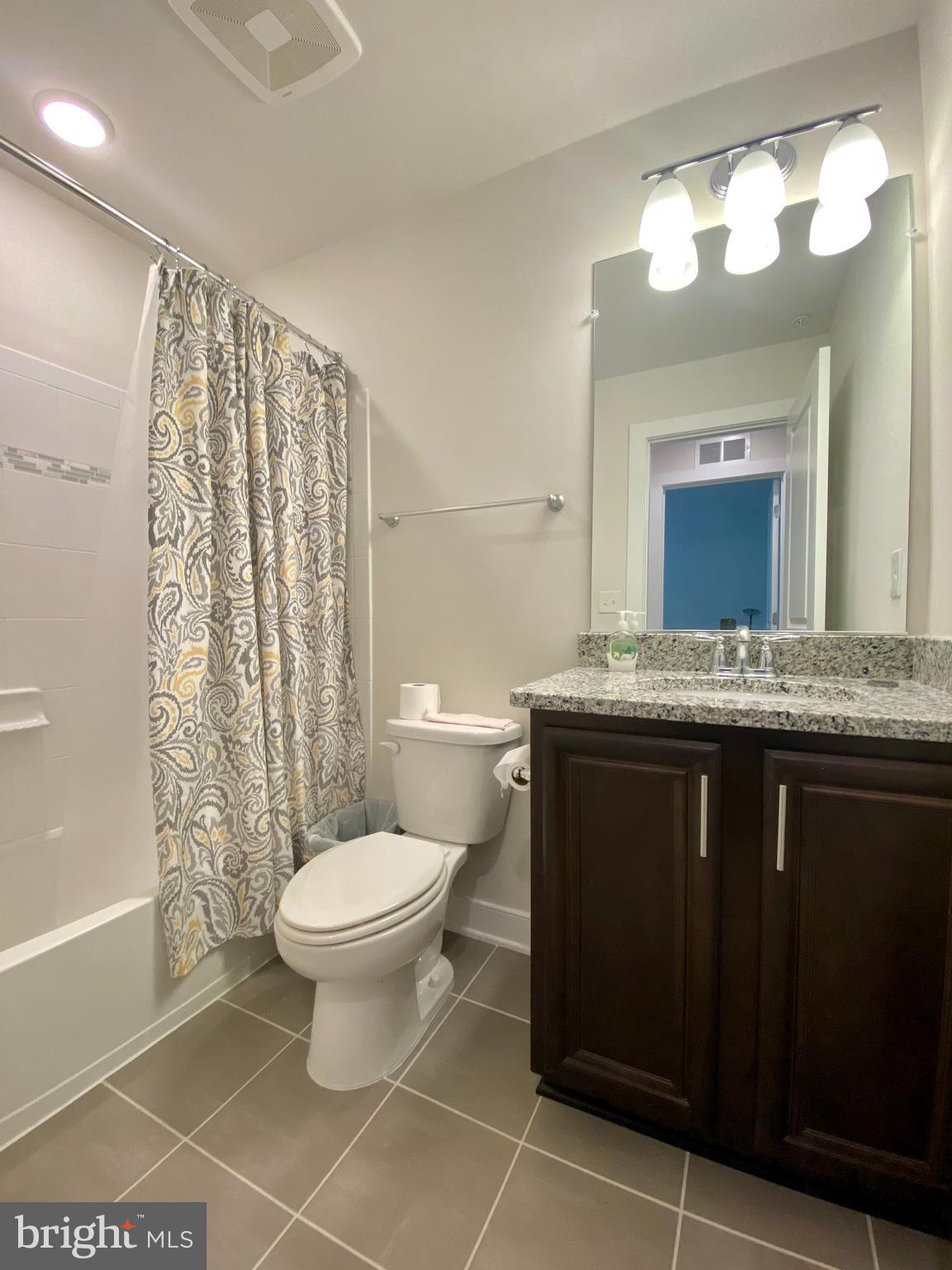 METROPARK AT ARROWBROOK - Residential Lease