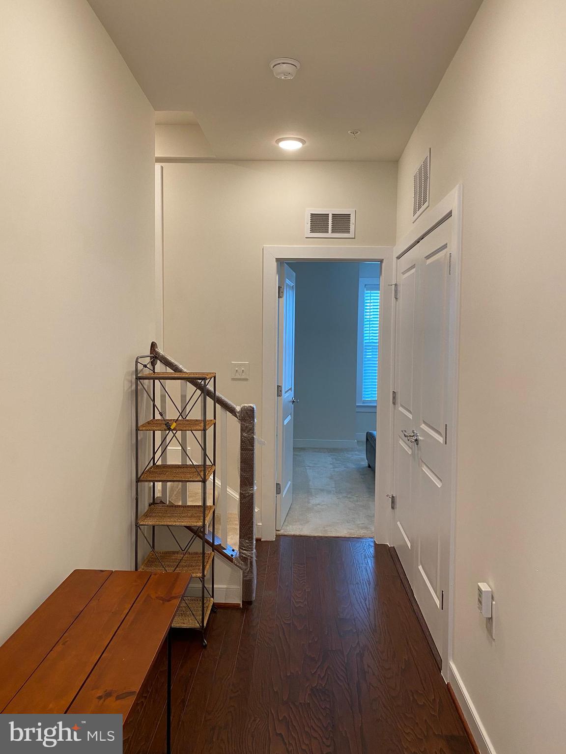 METROPARK AT ARROWBROOK - Residential Lease