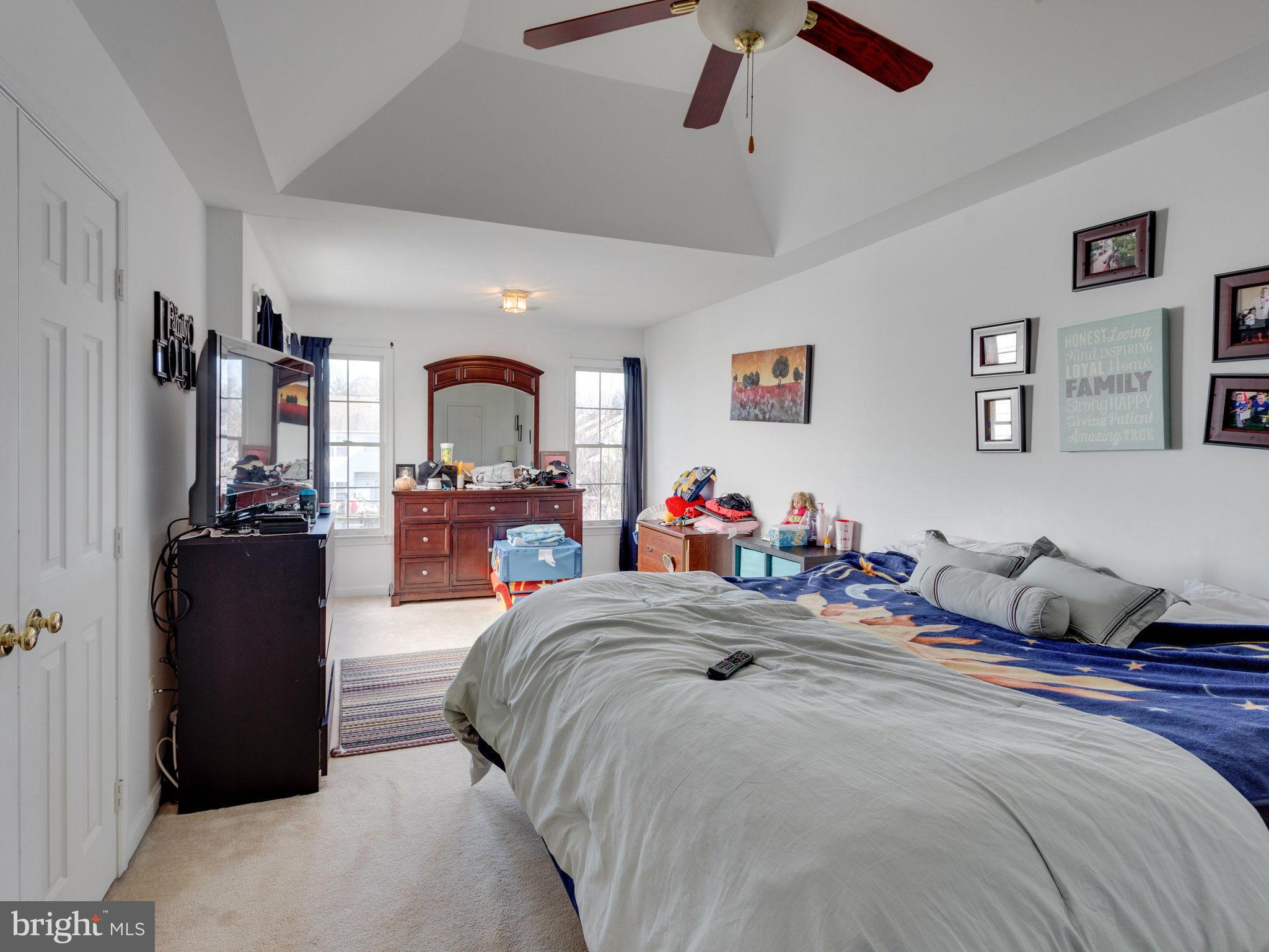 PRINCE WILLIAM COMMONS - Residential