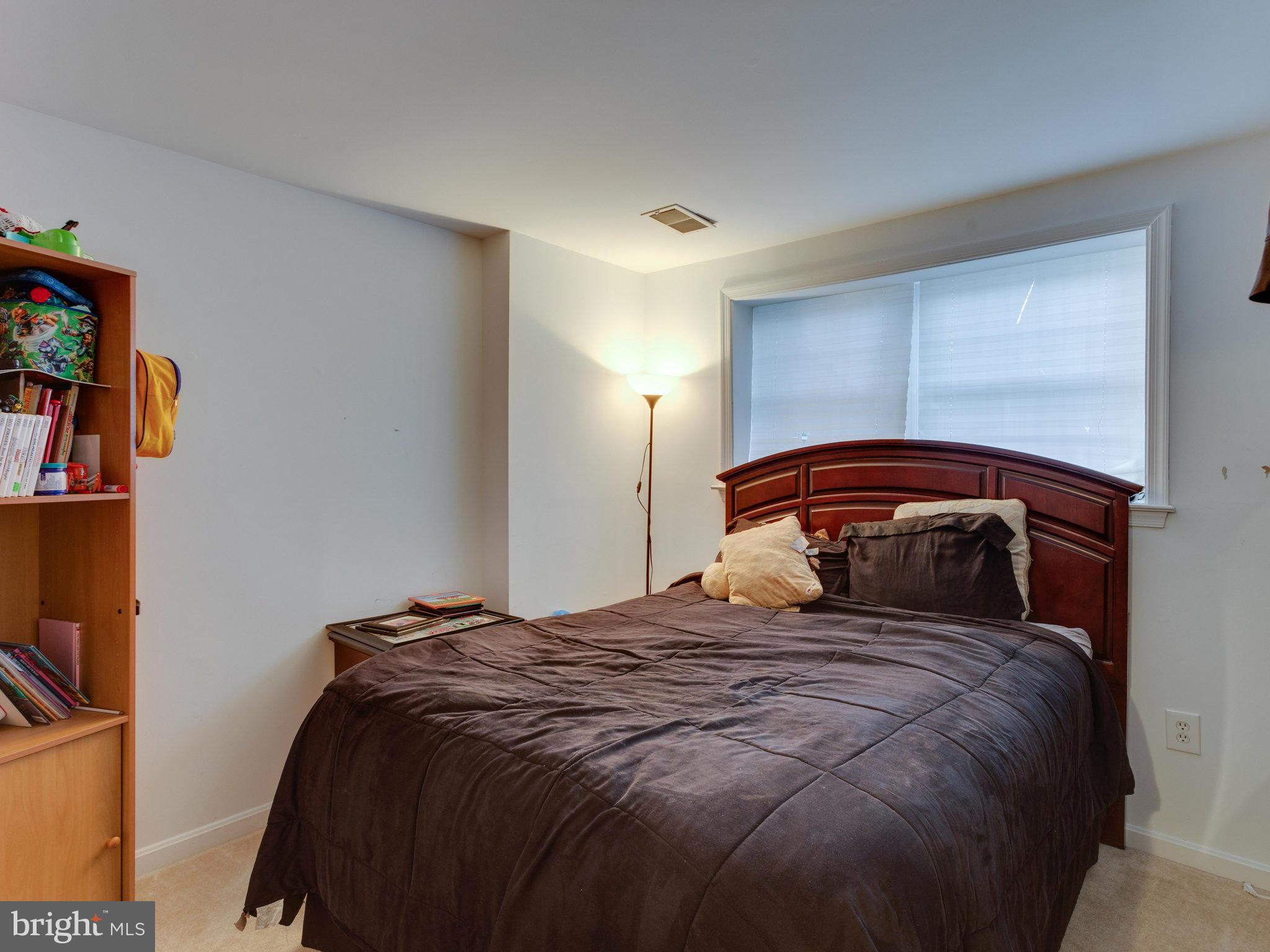 PRINCE WILLIAM COMMONS - Residential