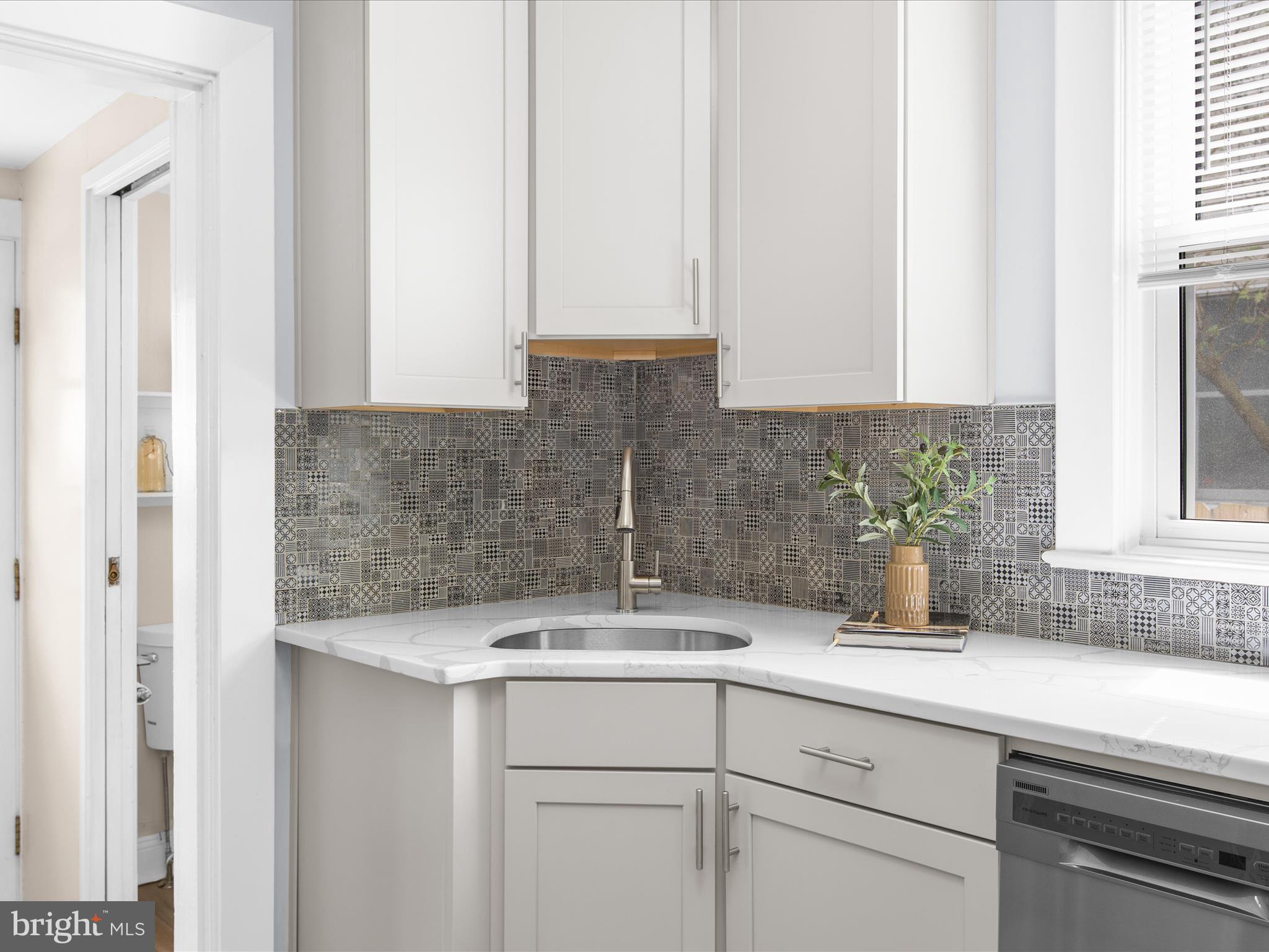 WEST ANNAPOLIS - Residential