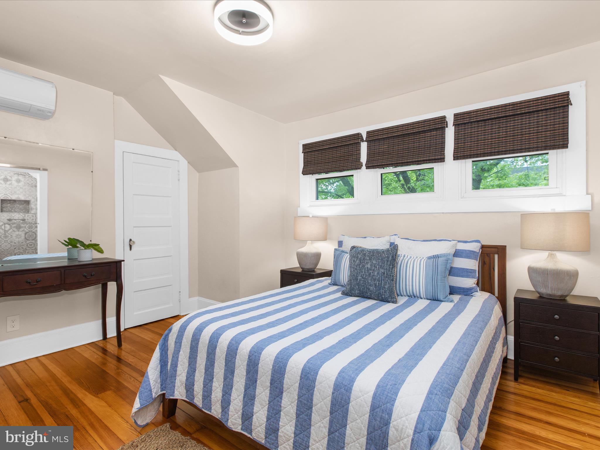 WEST ANNAPOLIS - Residential