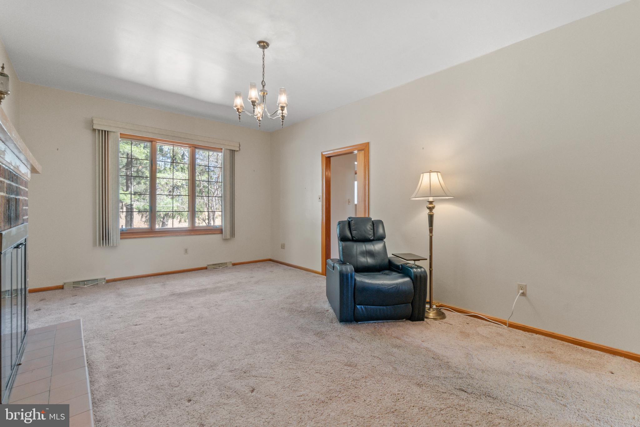 GREEN HILL FARM - Residential