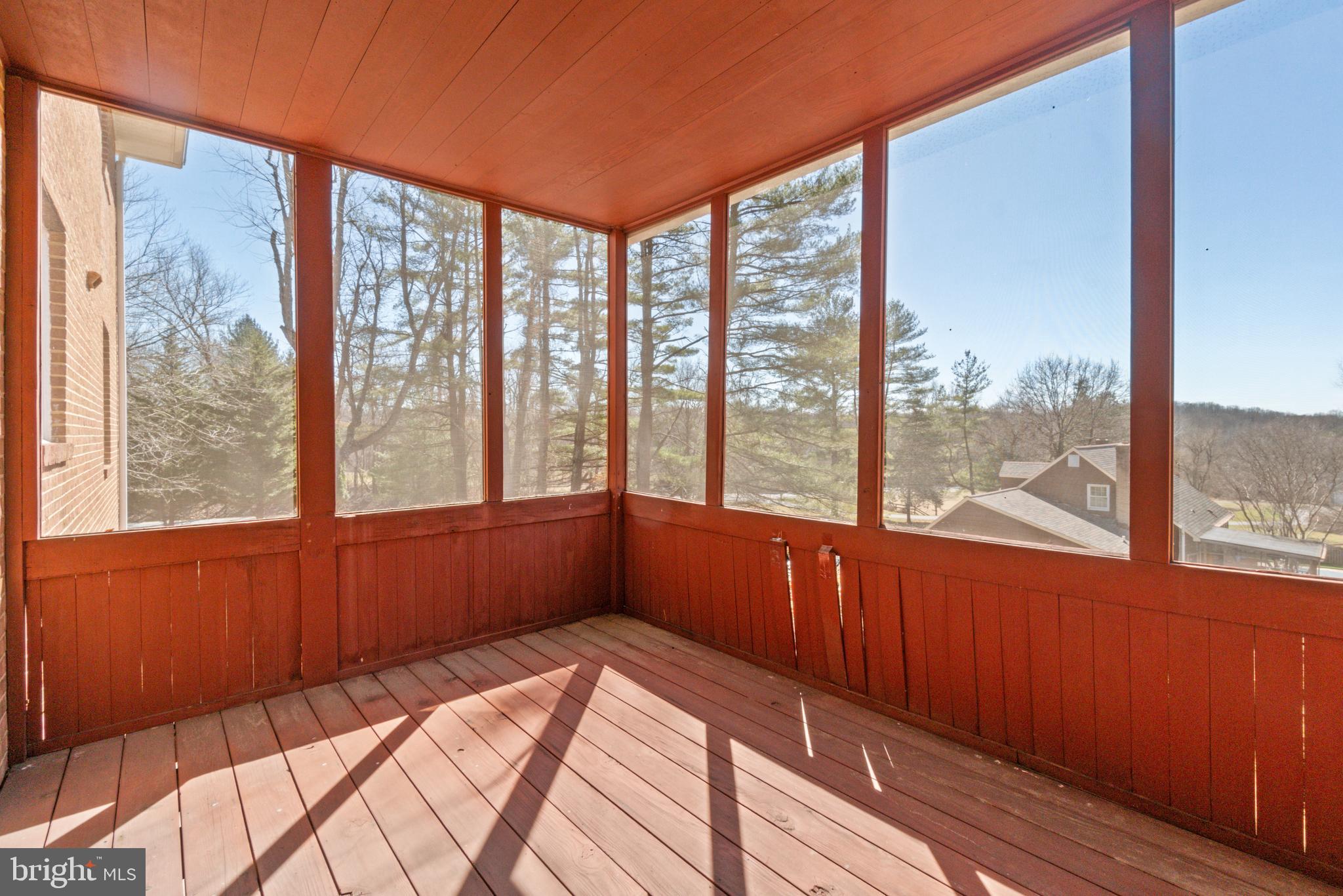 GREEN HILL FARM - Residential