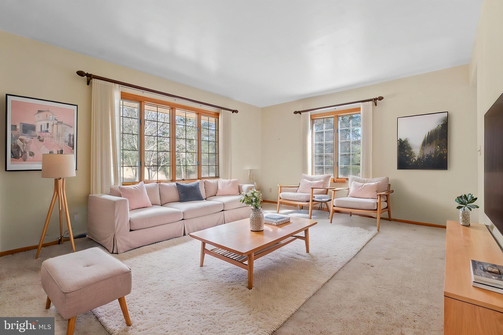 GREEN HILL FARM - Residential