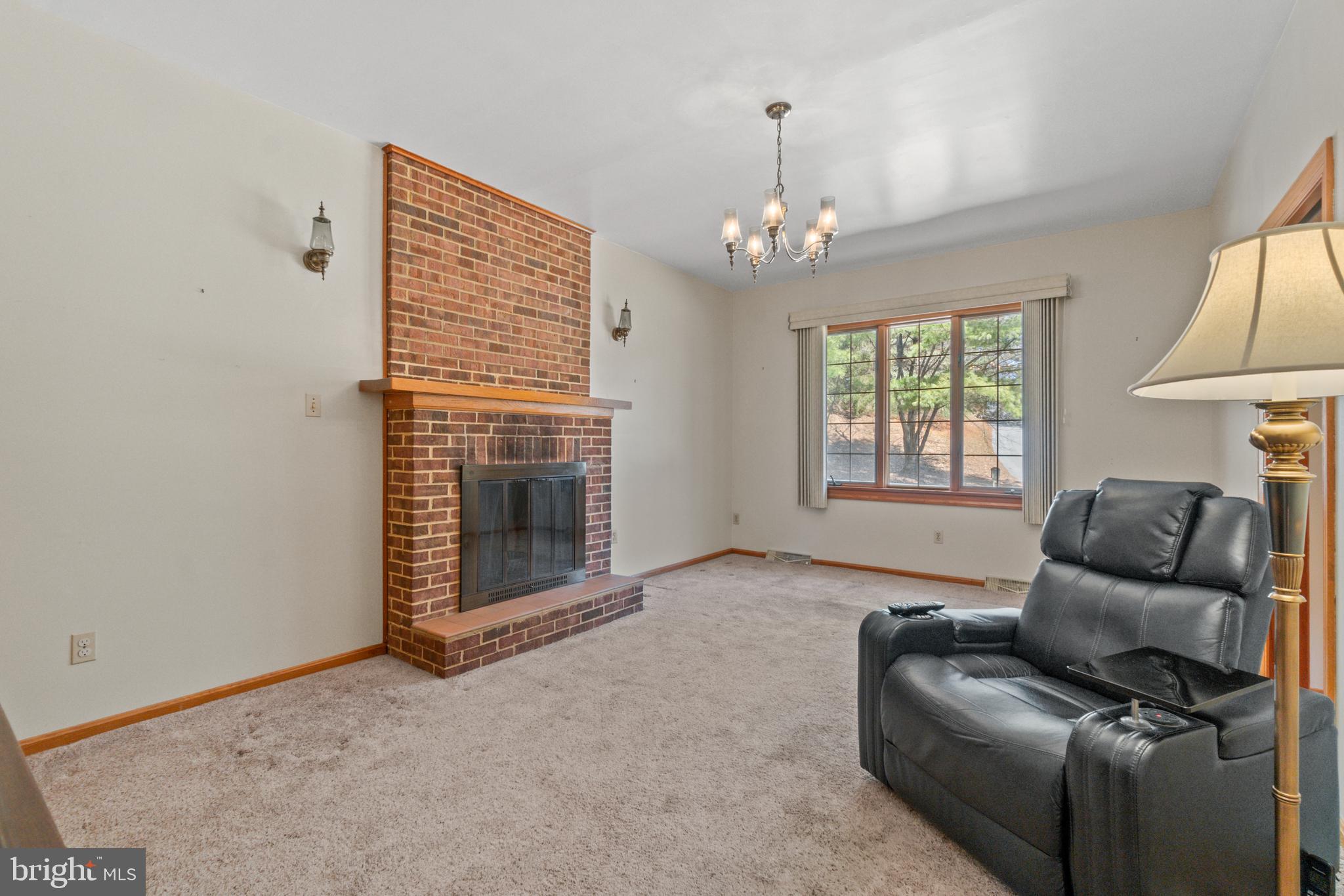 GREEN HILL FARM - Residential