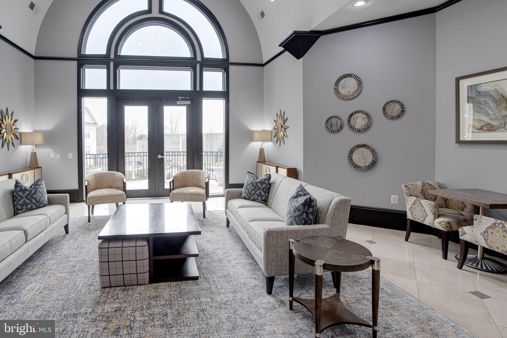 FAIRFAX RIDGE CONDOS - Residential Lease