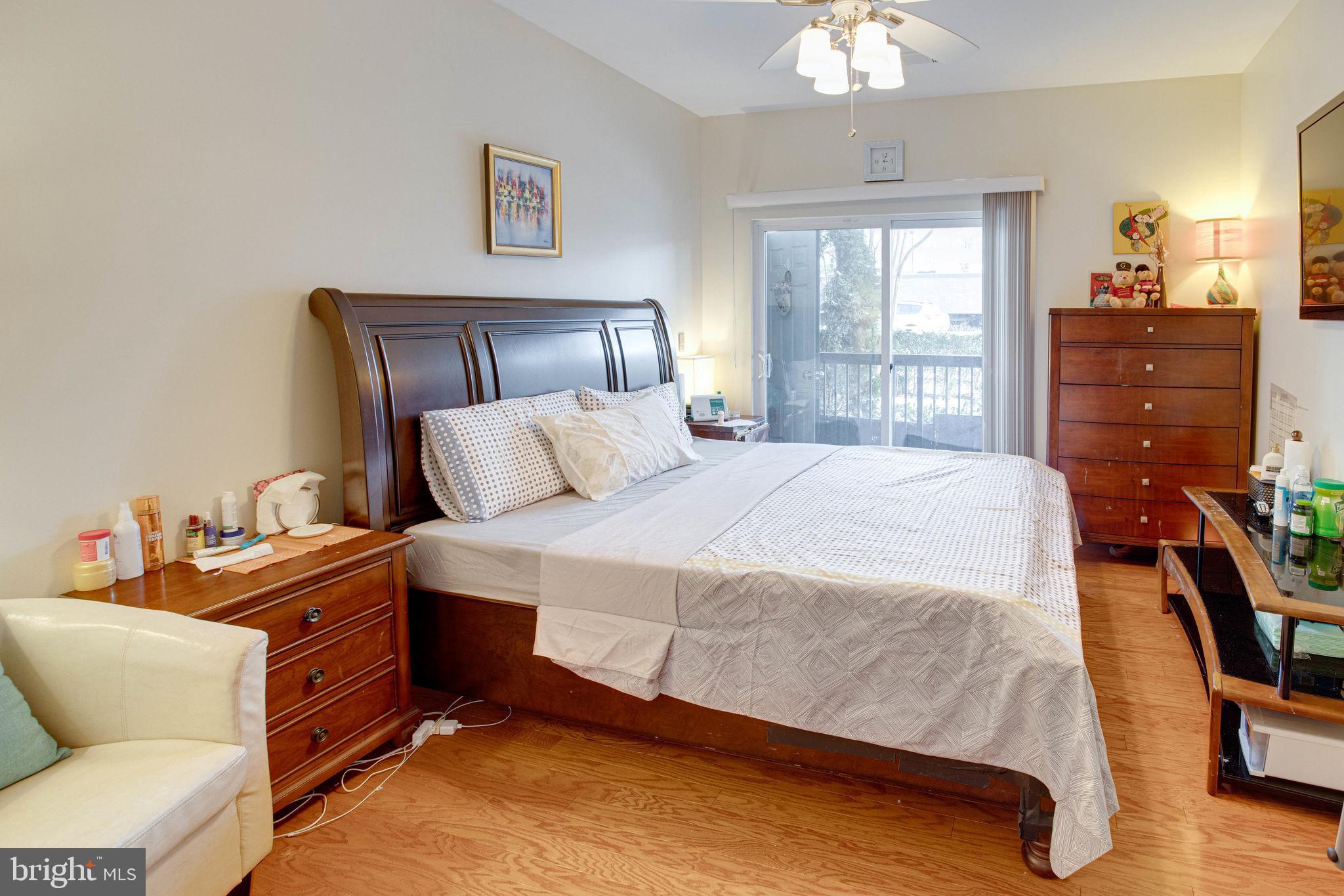 FAIRFAX RIDGE CONDOS - Residential Lease