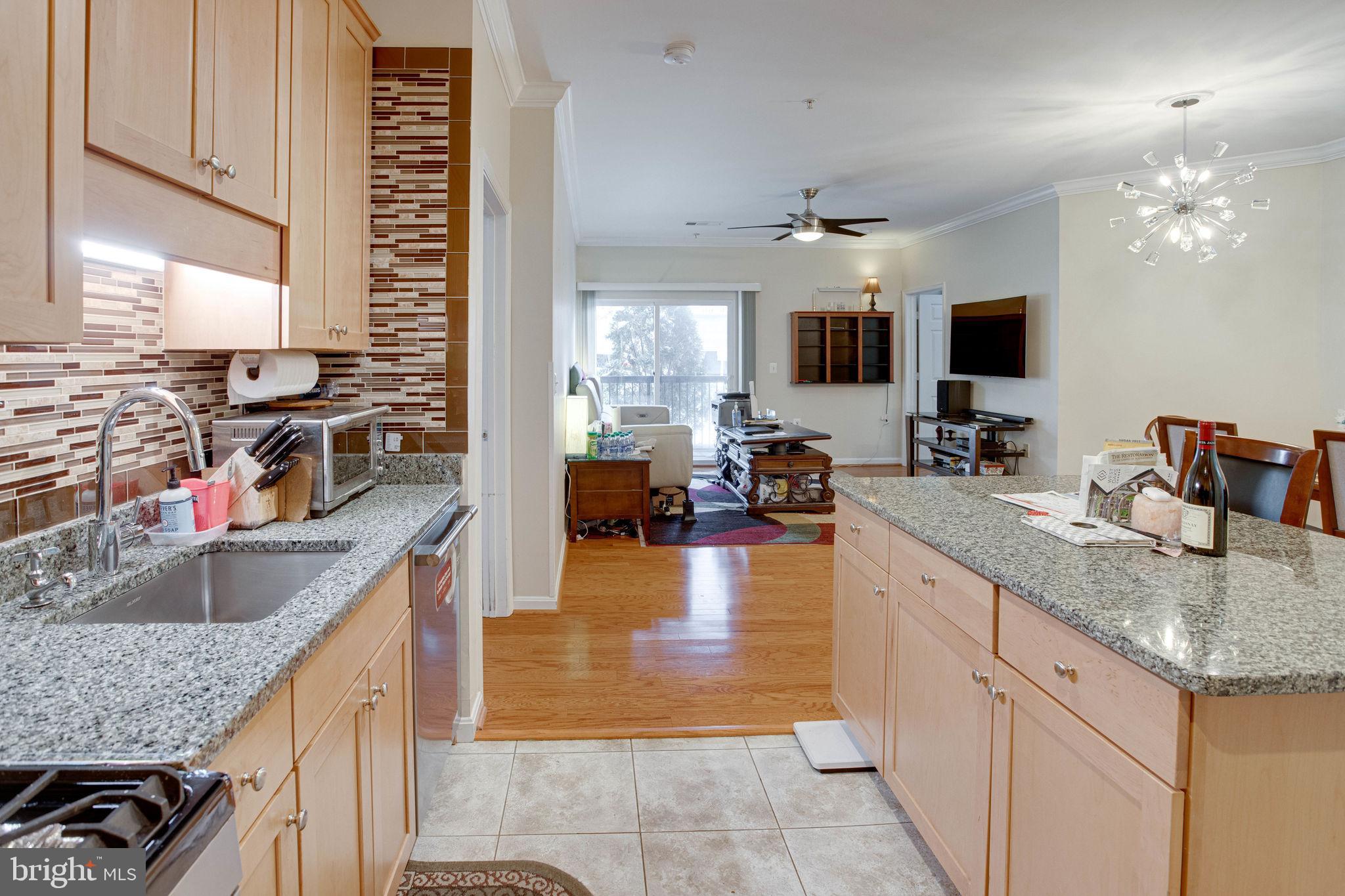 FAIRFAX RIDGE CONDOS - Residential Lease