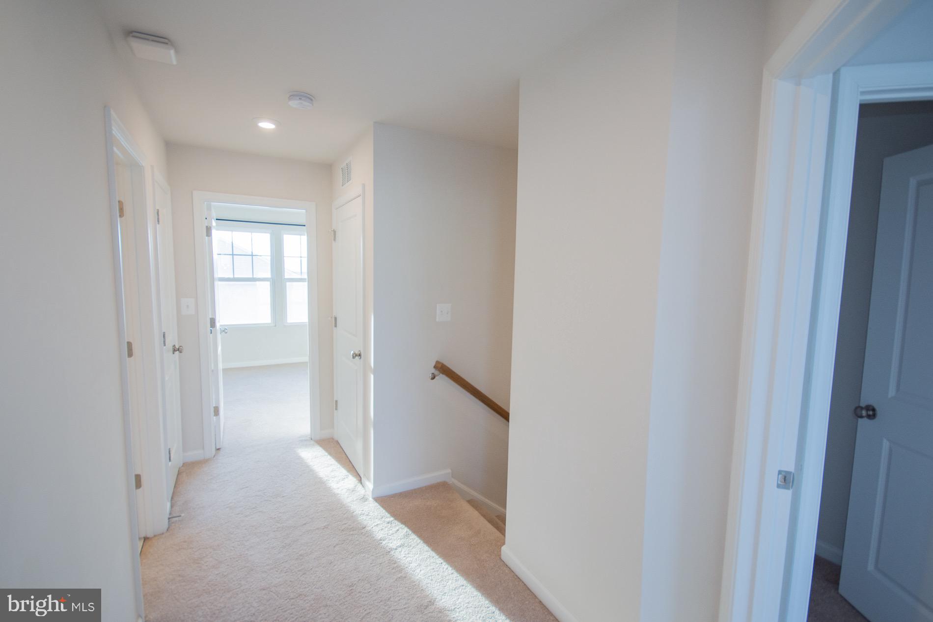 PRESIDENTS POINTE - Residential Lease