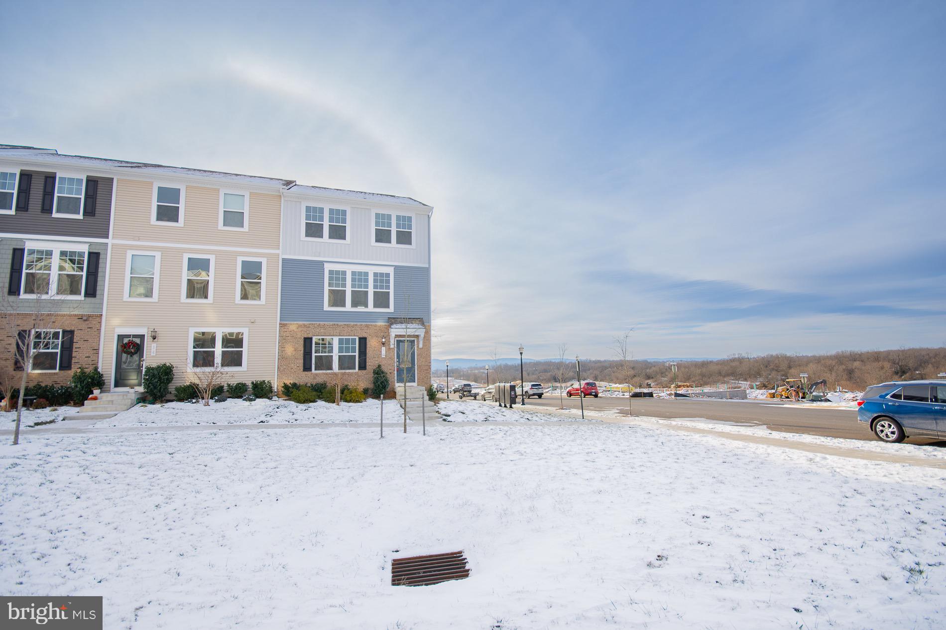 PRESIDENTS POINTE - Residential Lease