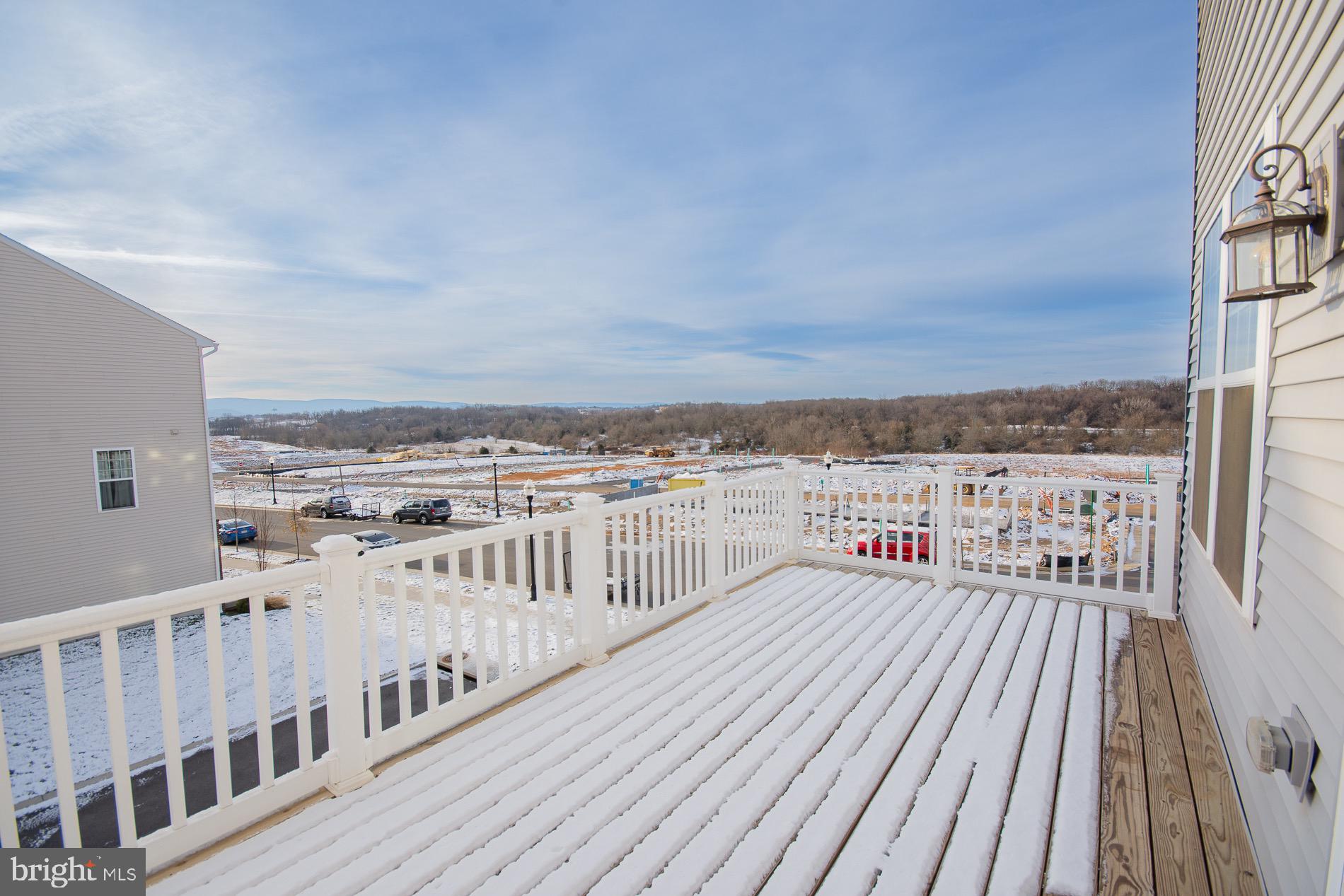 PRESIDENTS POINTE - Residential Lease