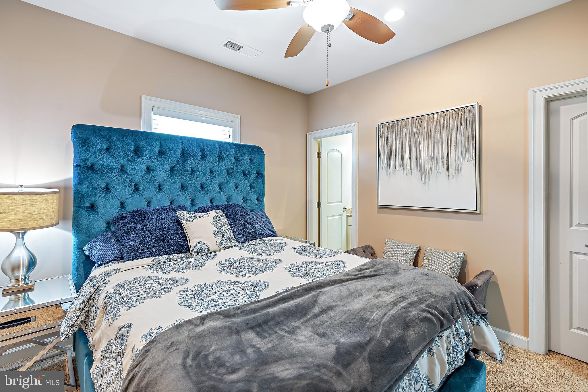 PARK RIDGE - Residential