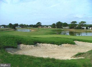 CAPTAIN'S COVE - Residential