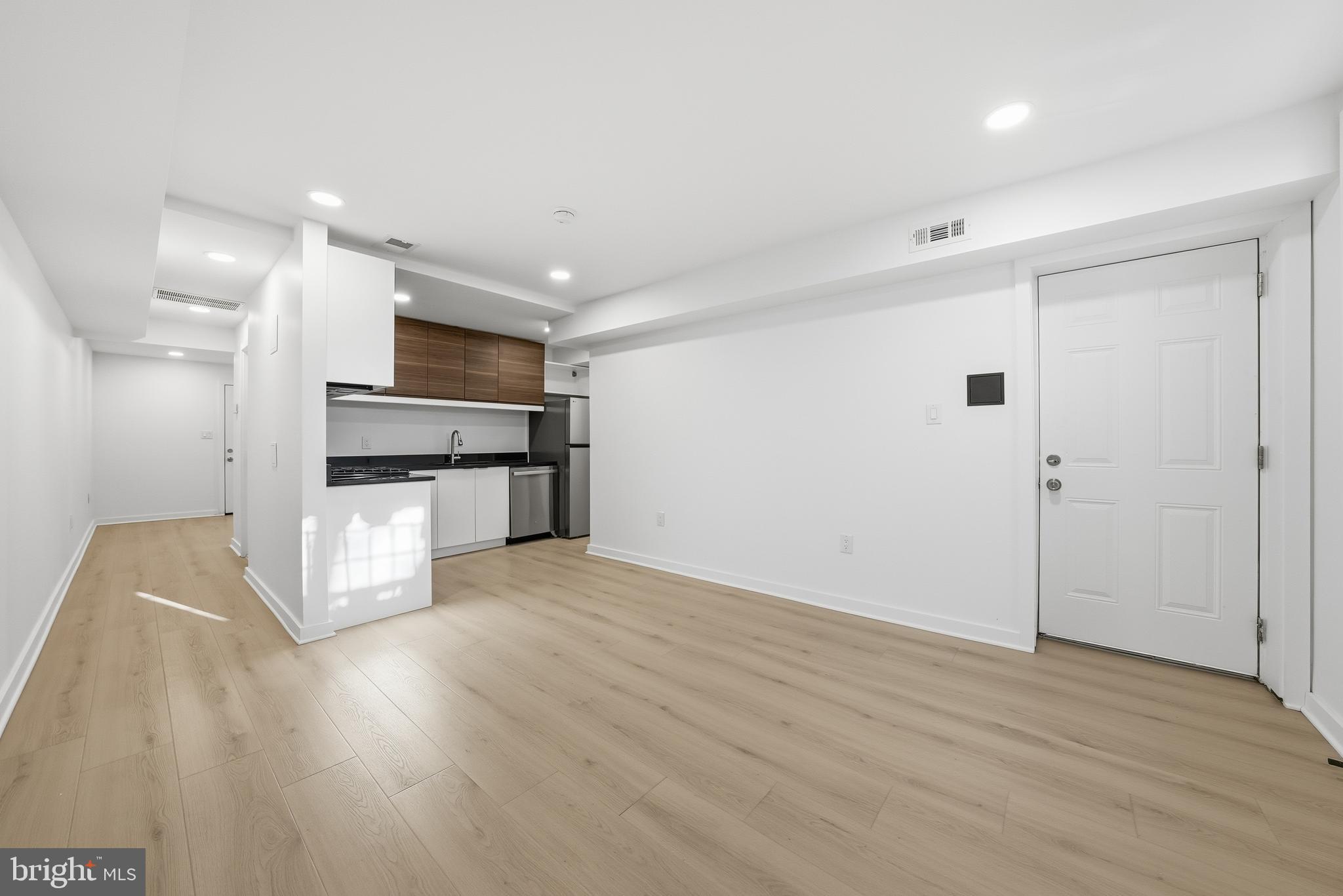 302 OKLAHOMA AVENUE NE 101