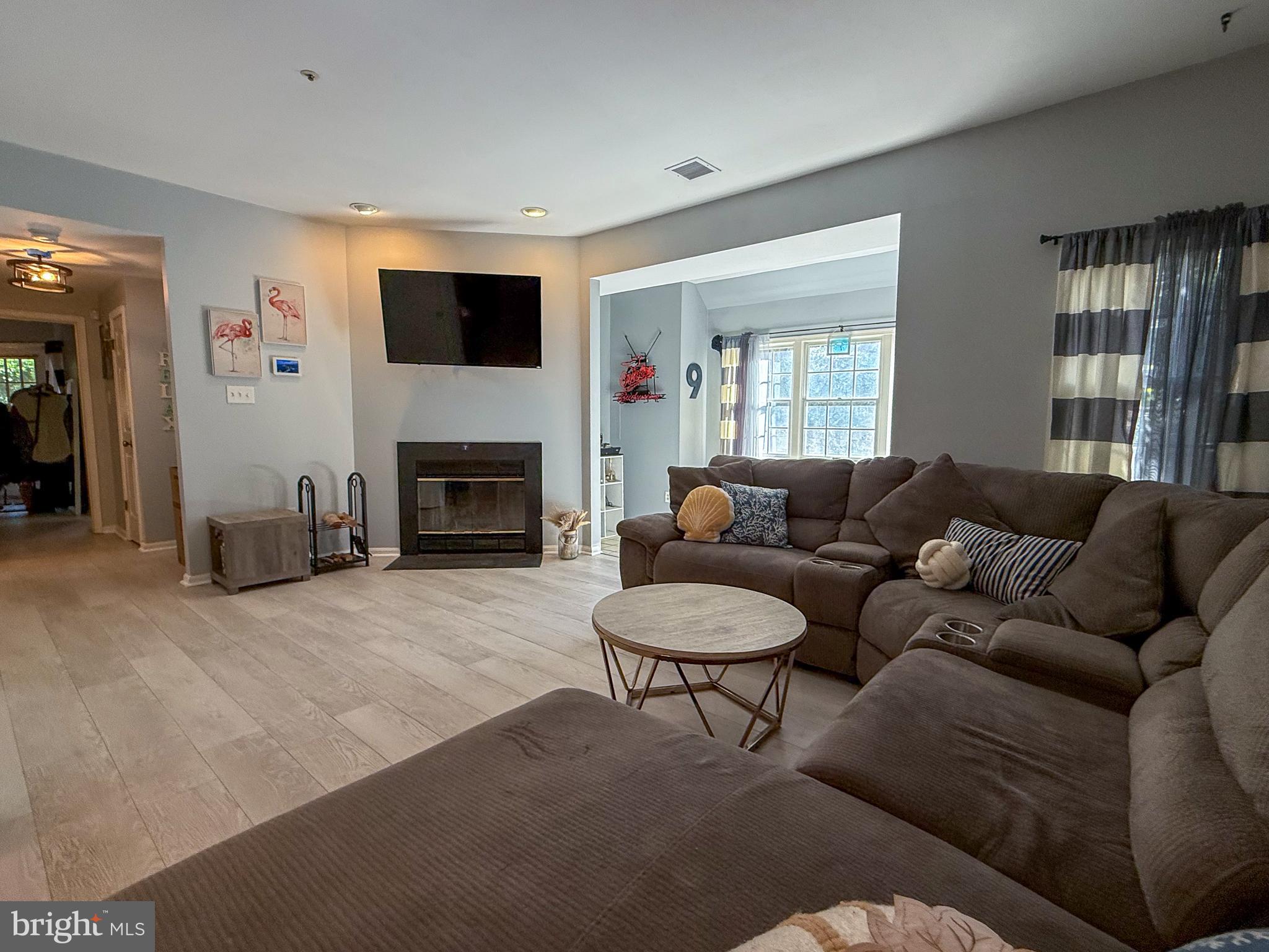 RIVA TRACE - Residential