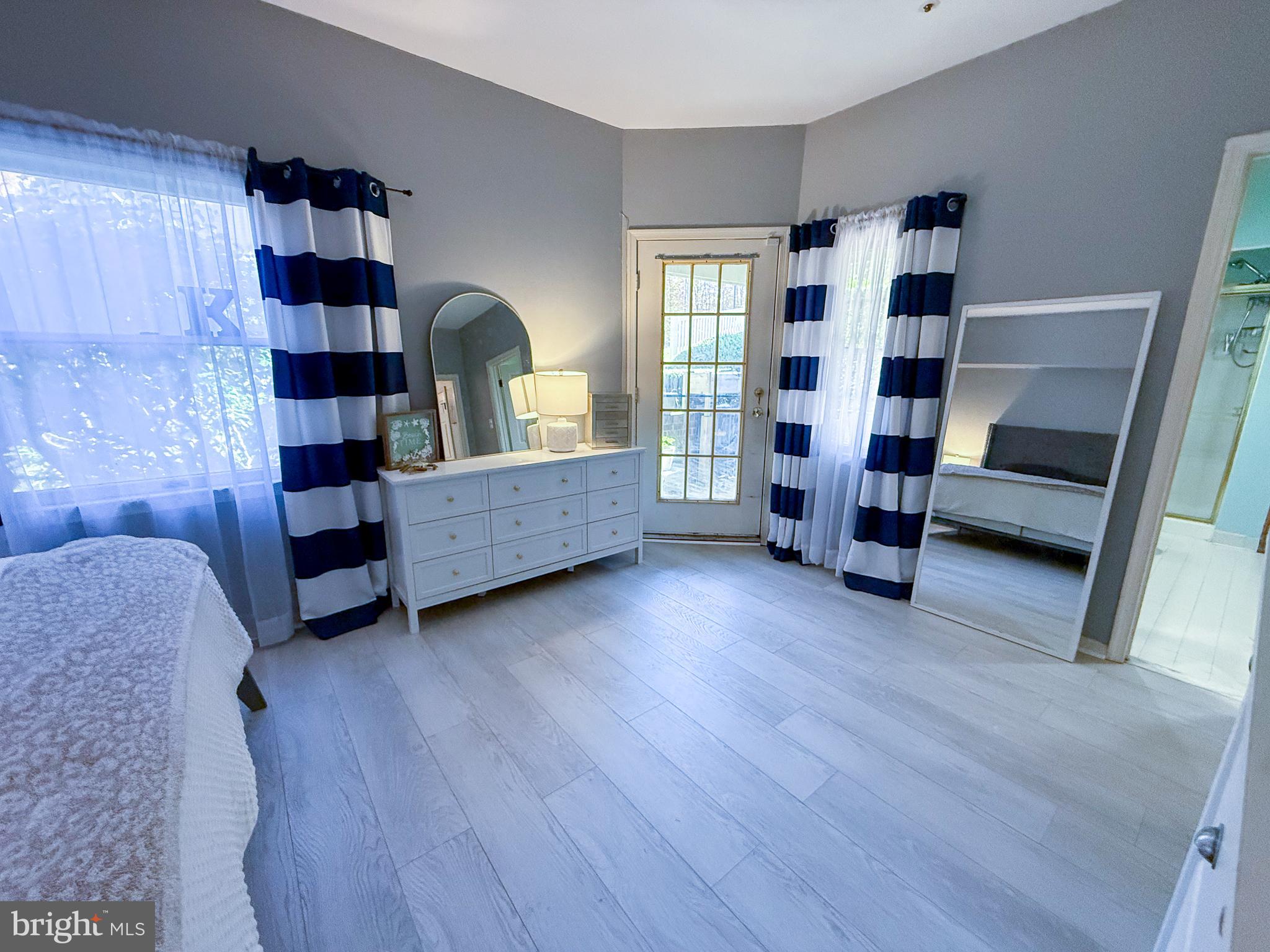 RIVA TRACE - Residential