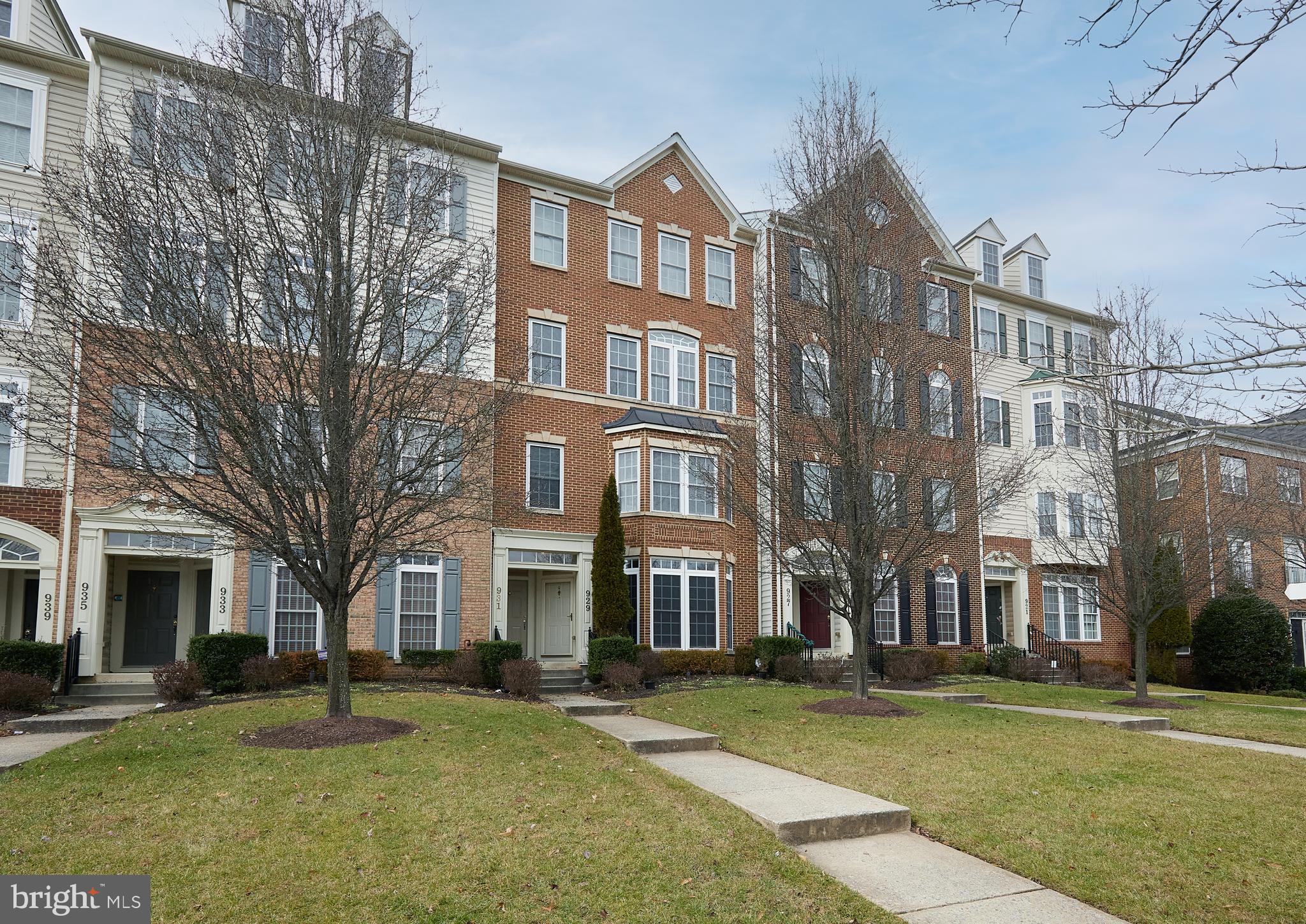 HIDDEN CREEK - Residential