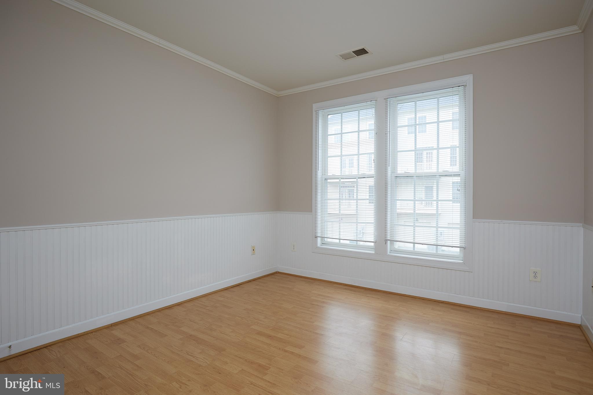 HIDDEN CREEK - Residential