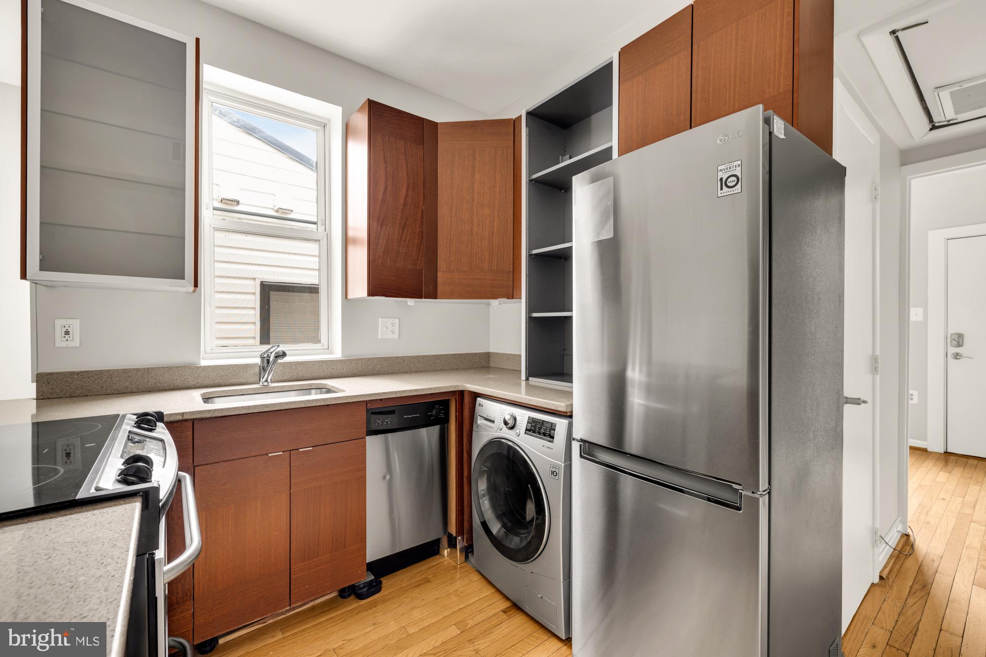 LOGAN/SHAW - Residential Income