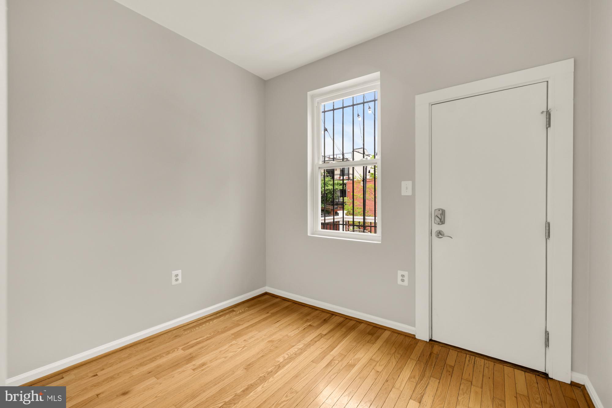 LOGAN/SHAW - Residential Income