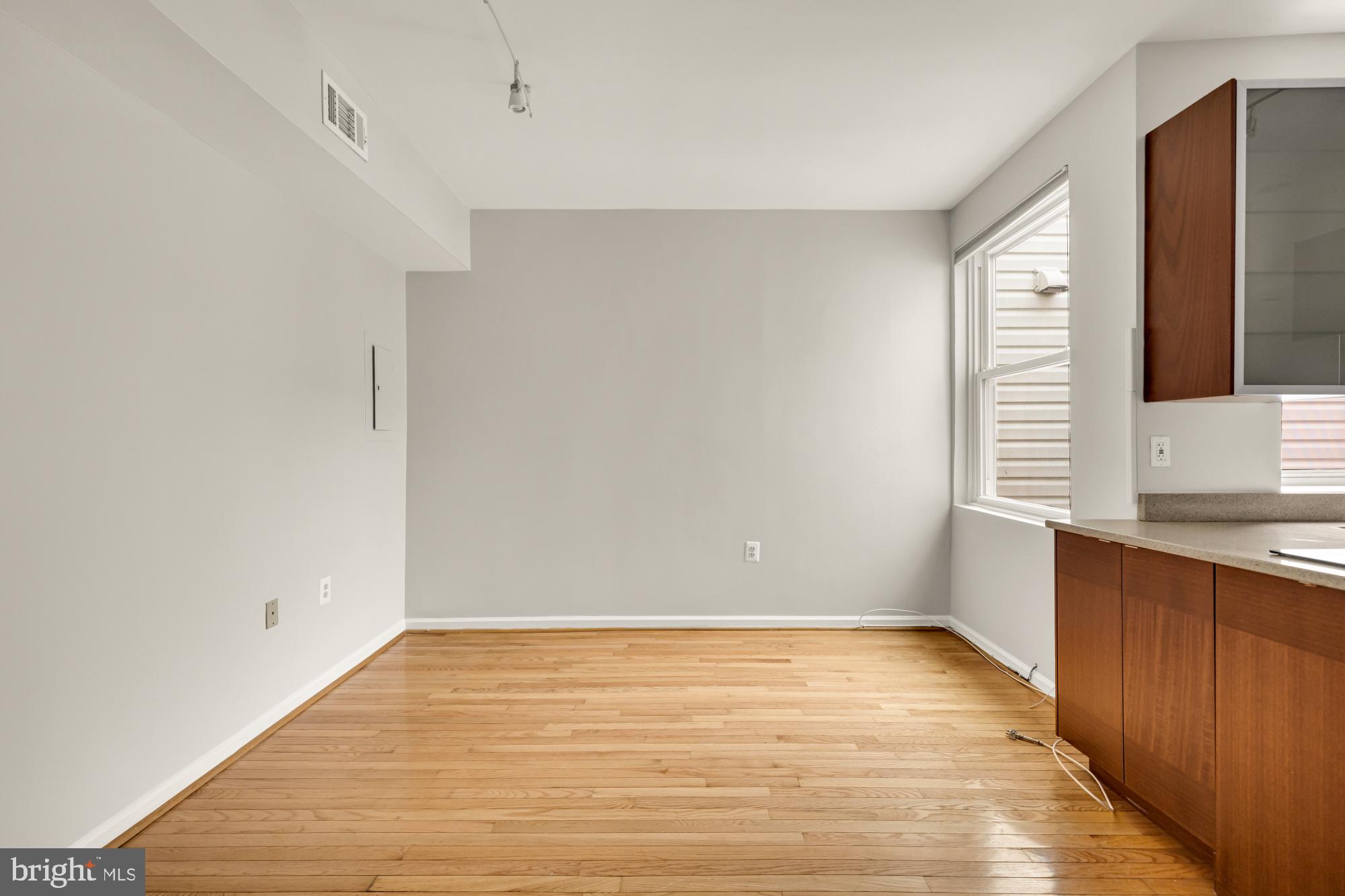 LOGAN/SHAW - Residential Income