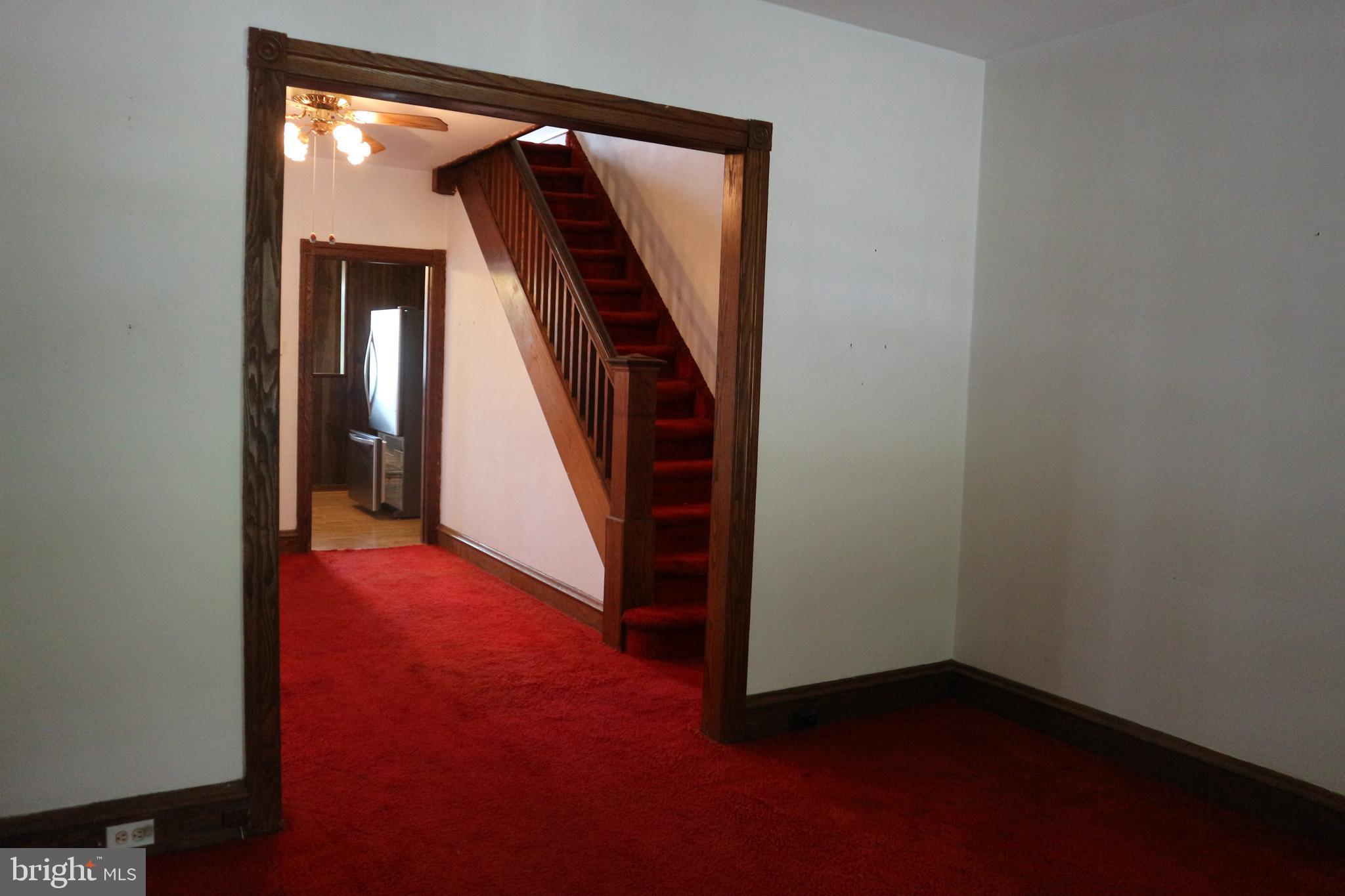 ROXBOROUGH - Residential