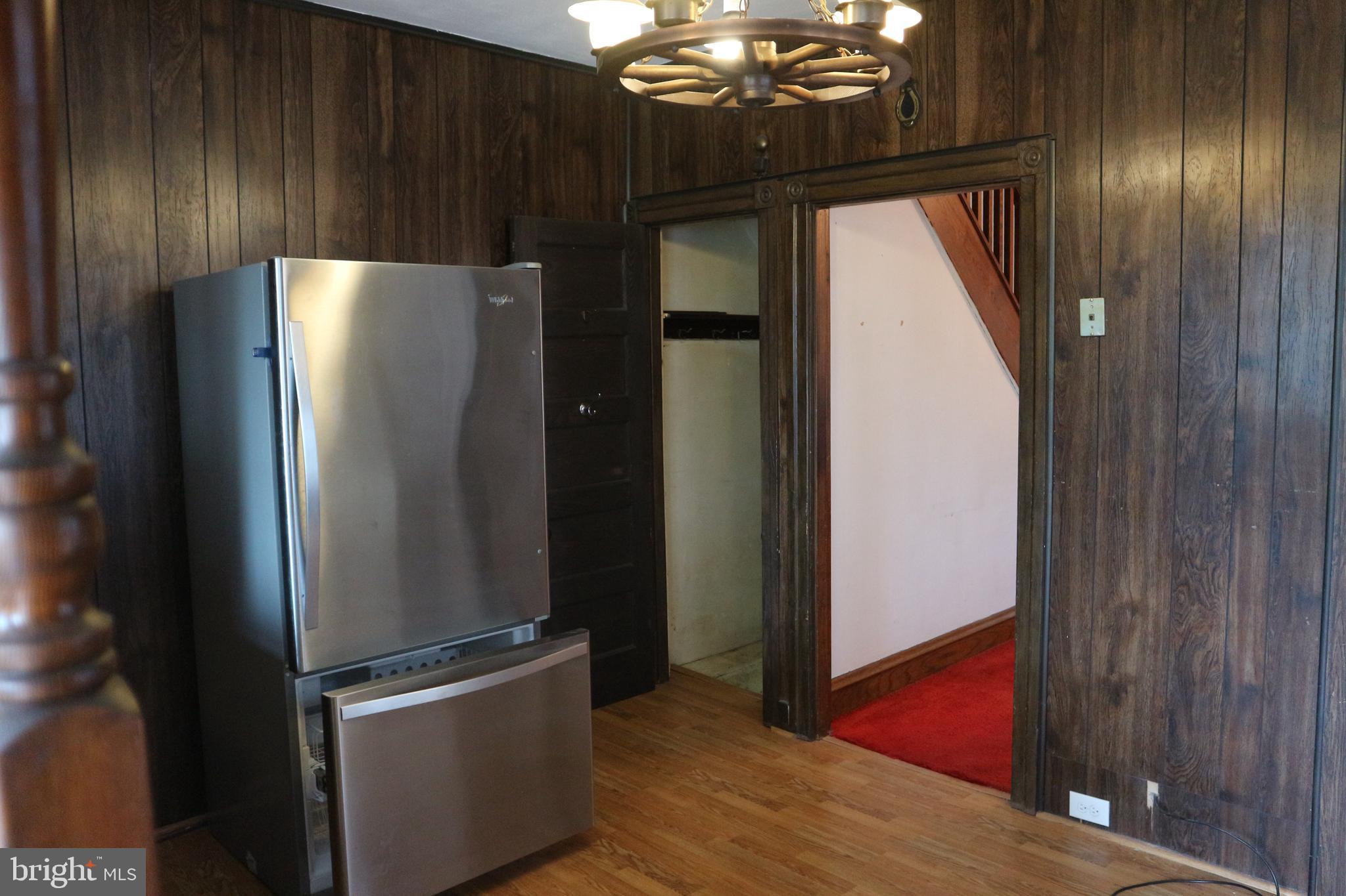 ROXBOROUGH - Residential