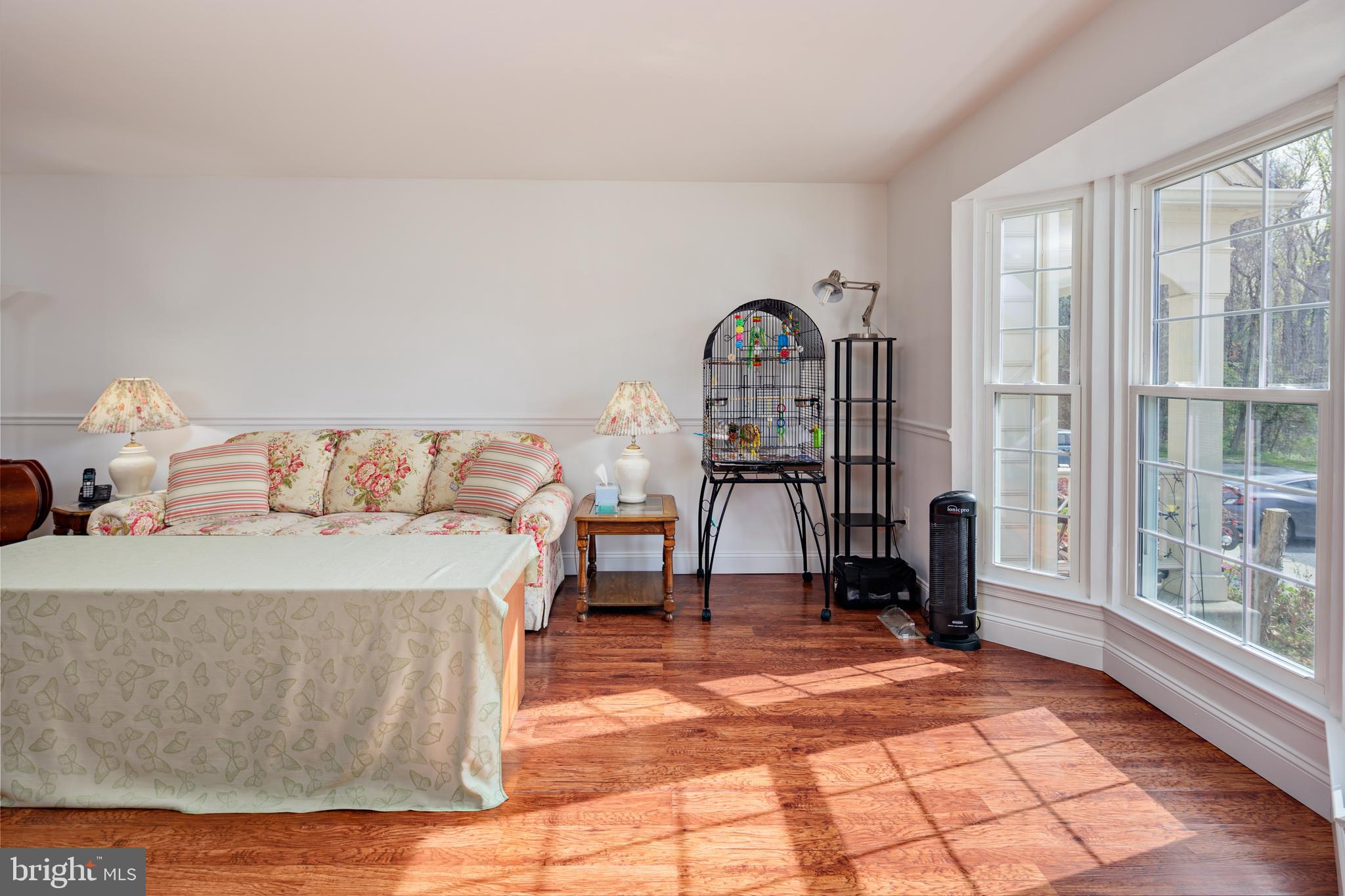 VILLAGE OF THOMAS RUN - Residential