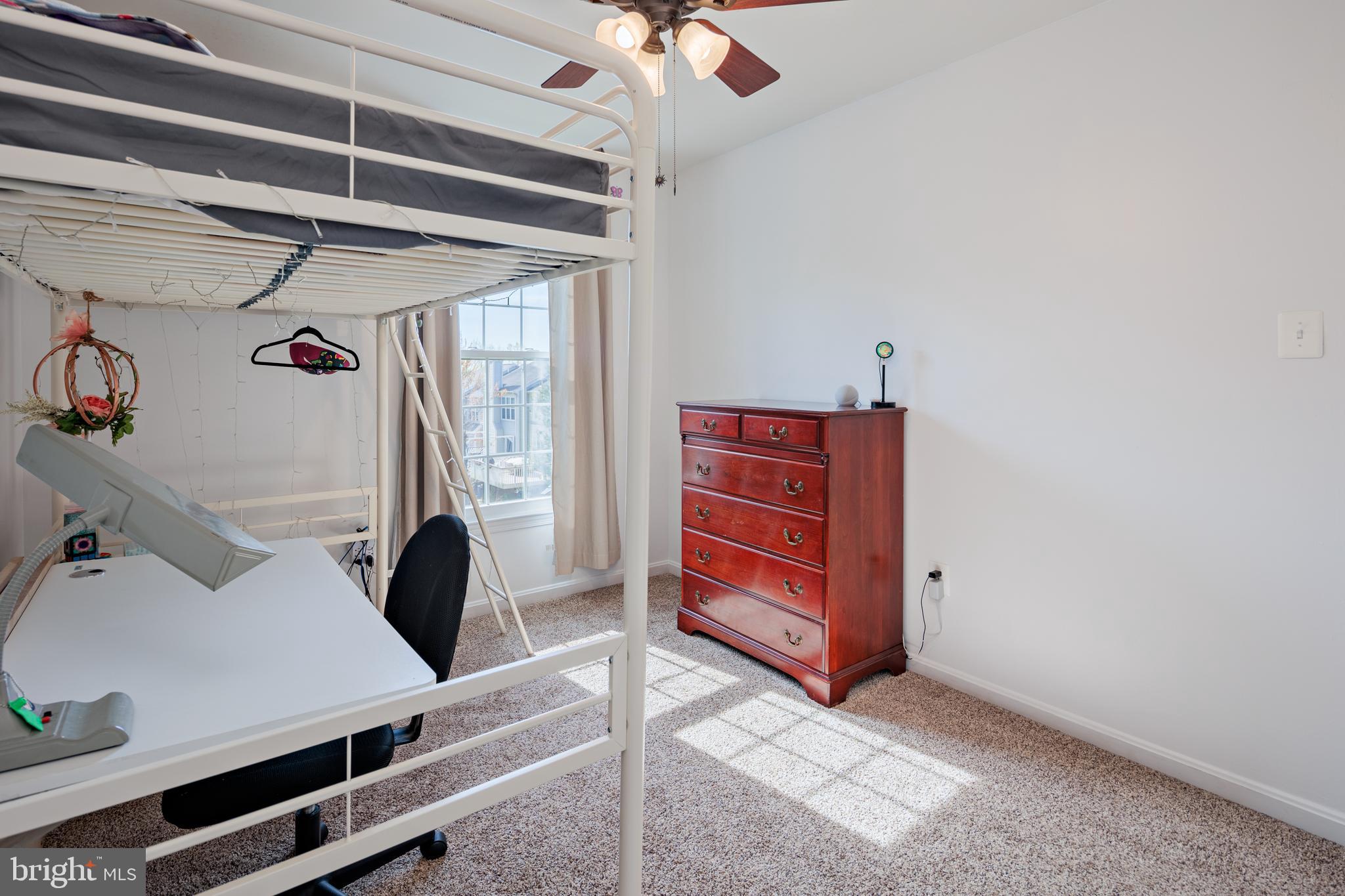 VILLAGE OF THOMAS RUN - Residential