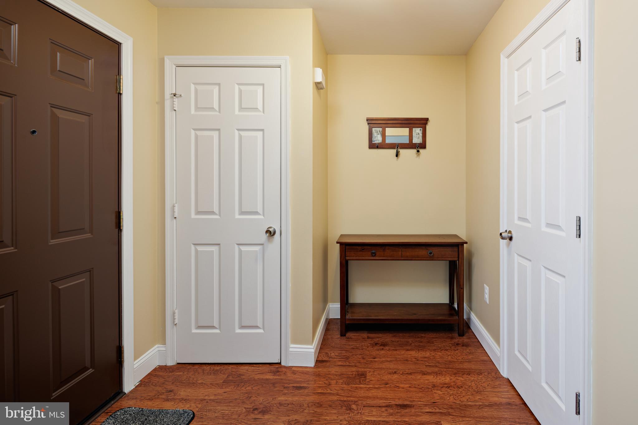 VILLAGE OF THOMAS RUN - Residential