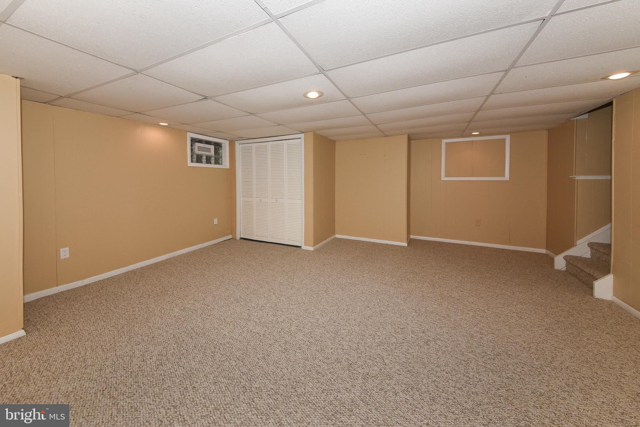 HERITAGE WOODS EST - Residential