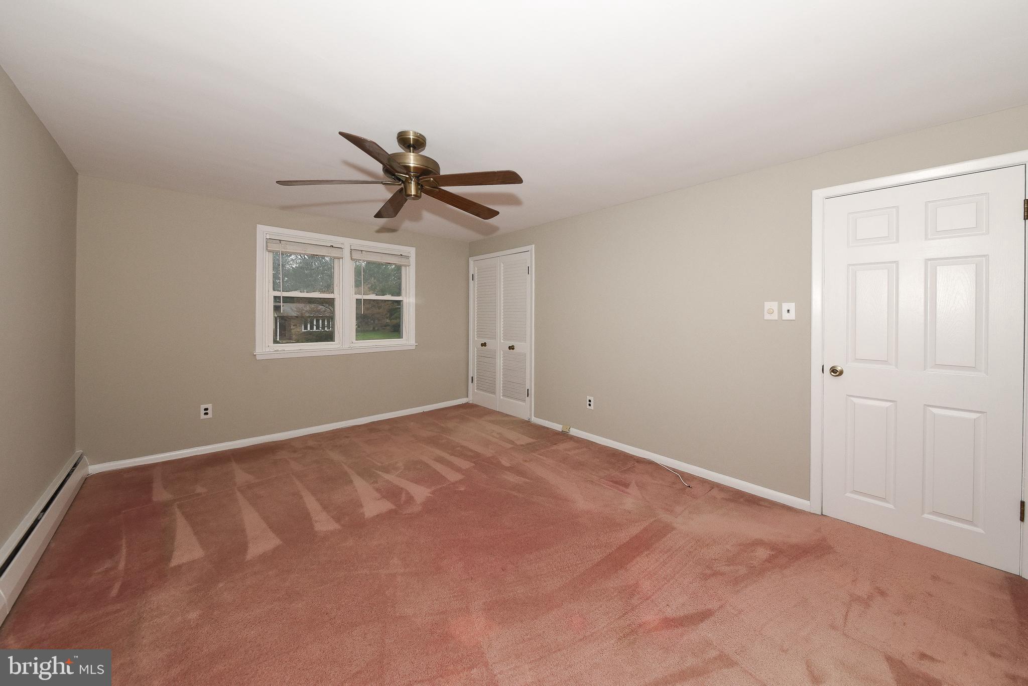 HERITAGE WOODS EST - Residential