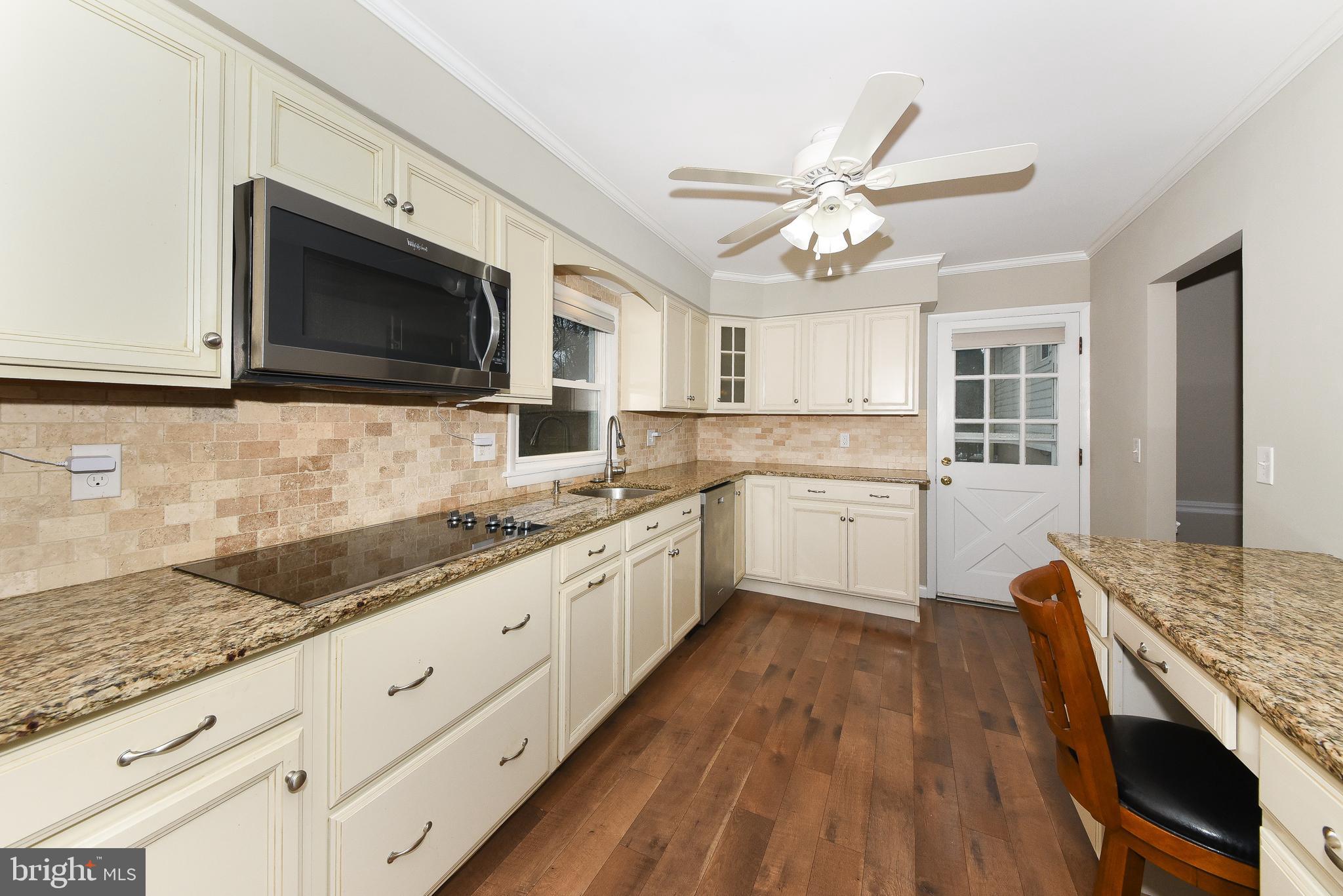 HERITAGE WOODS EST - Residential