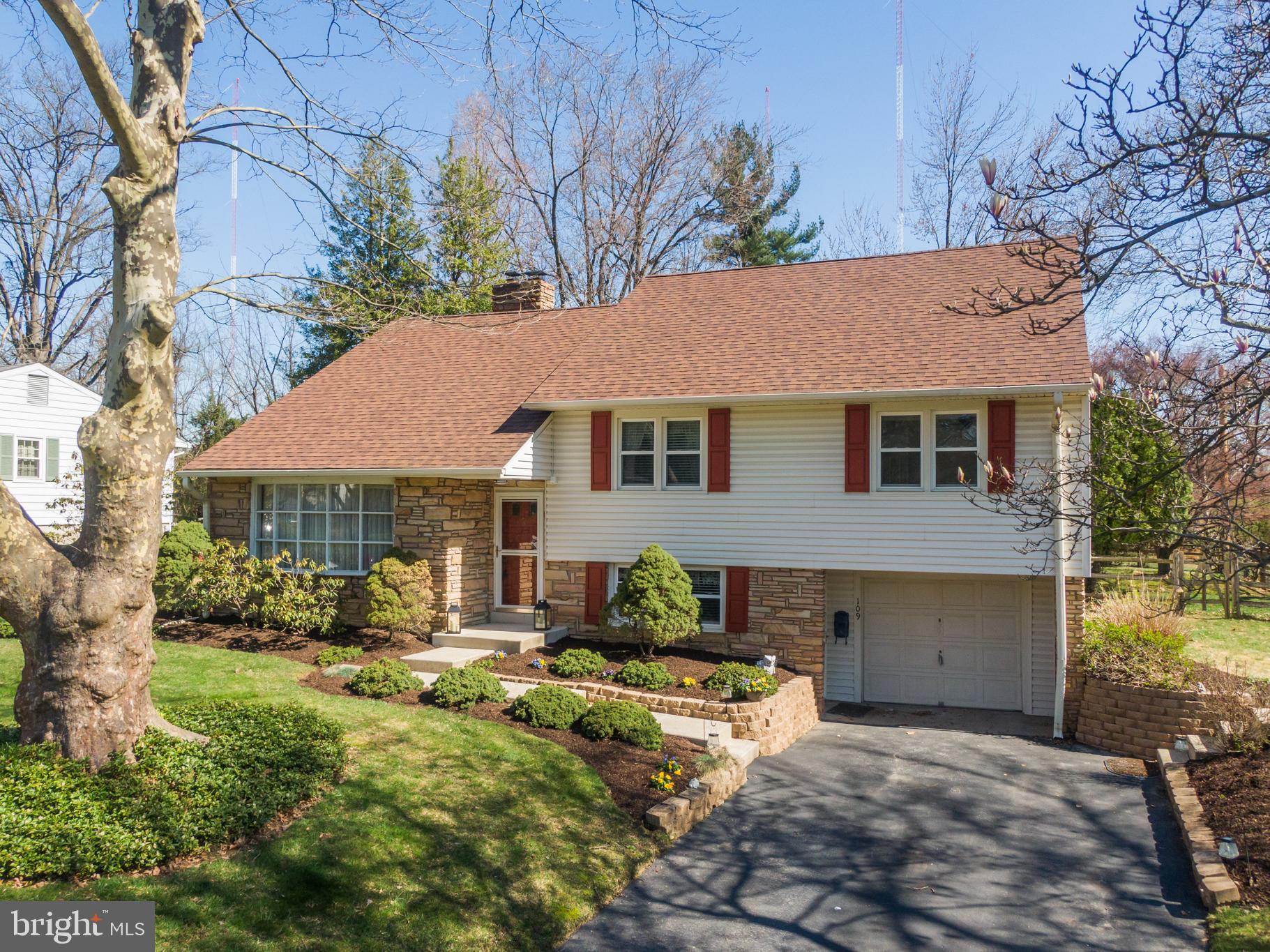 HERITAGE WOODS EST - Residential