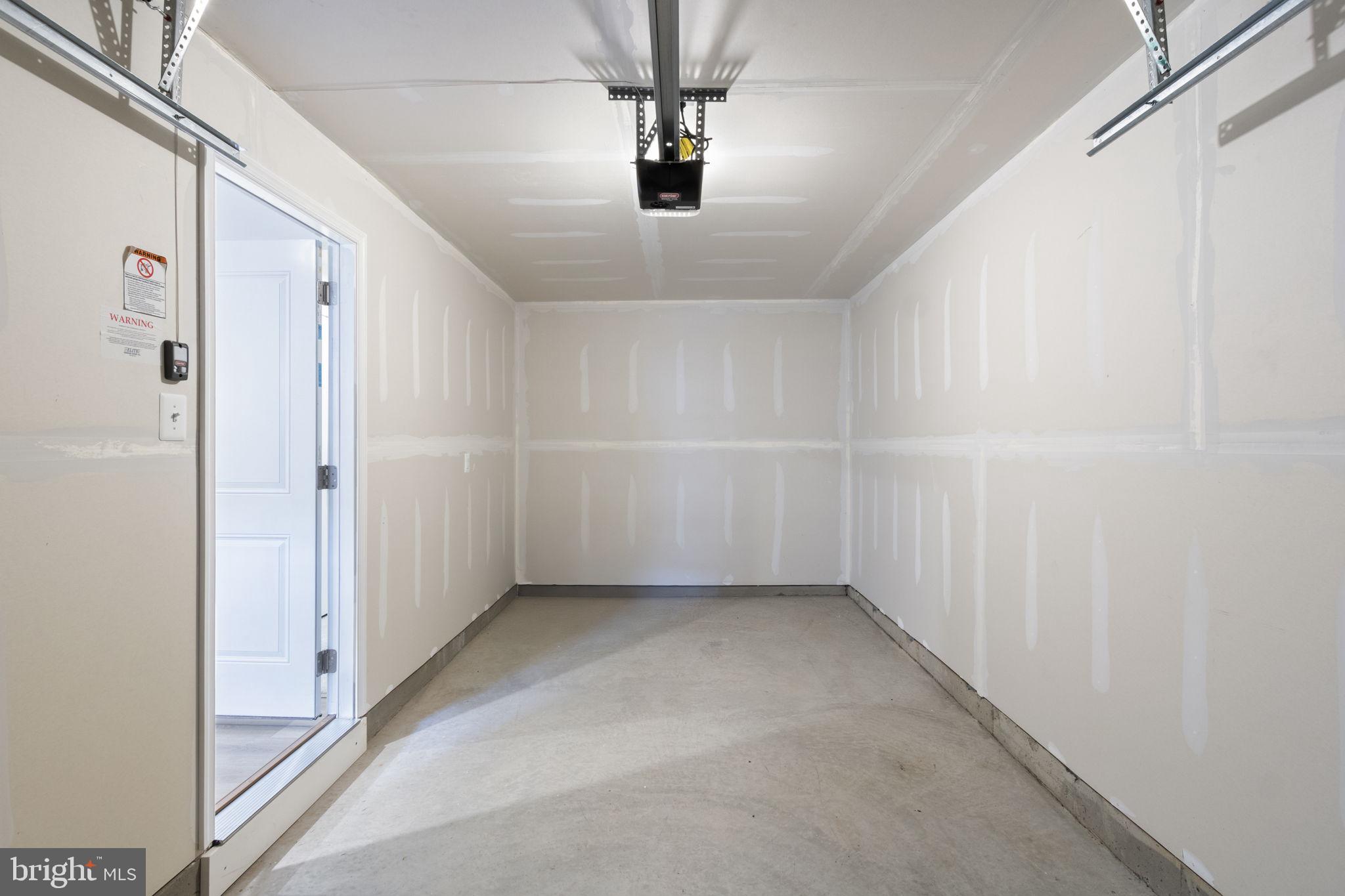 SPOTSYLVANIA COURTHOUSE - Residential Lease