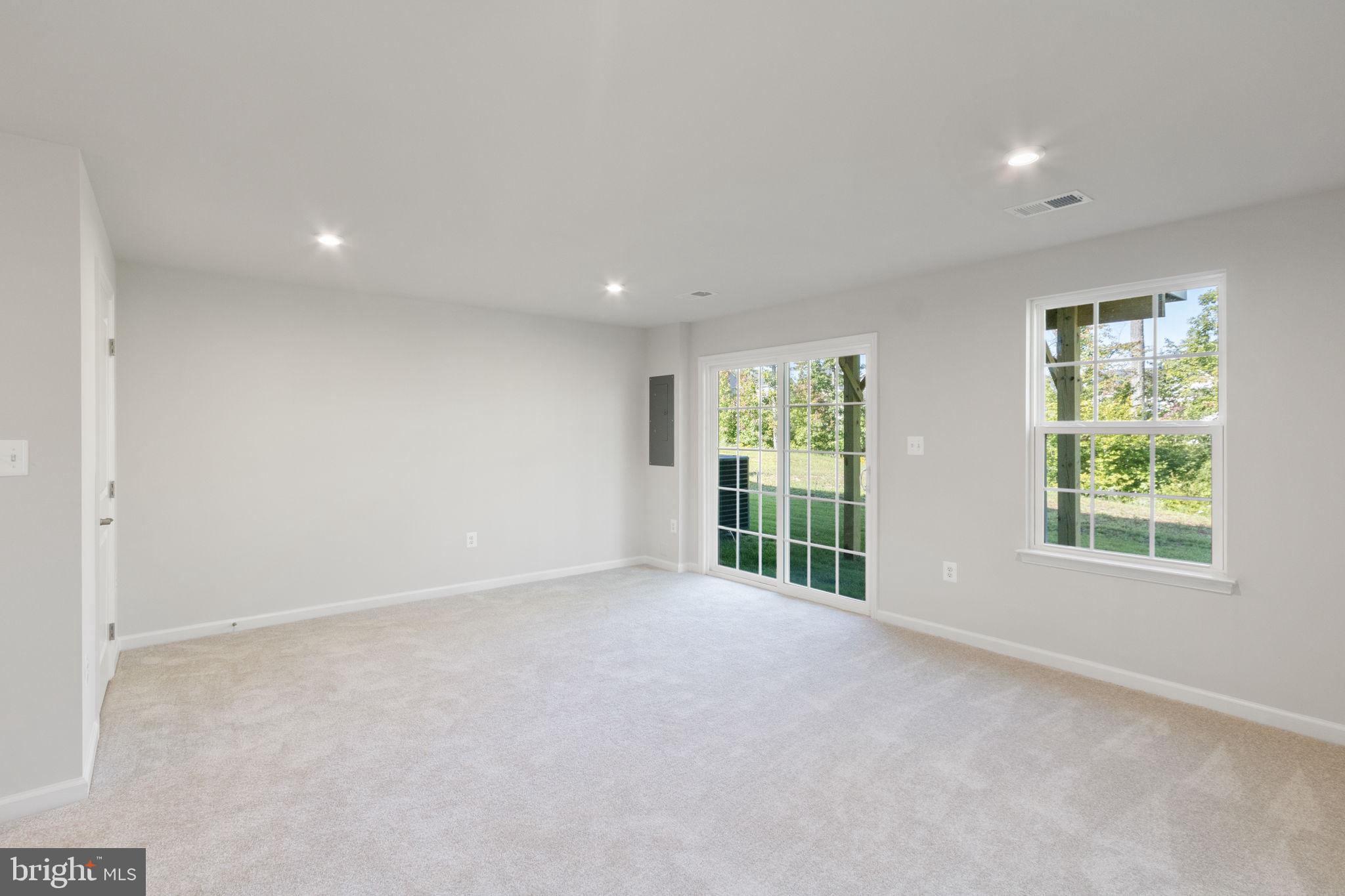 SPOTSYLVANIA COURTHOUSE - Residential Lease