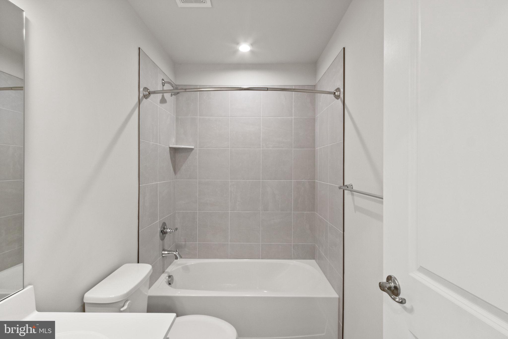 SPOTSYLVANIA COURTHOUSE - Residential Lease