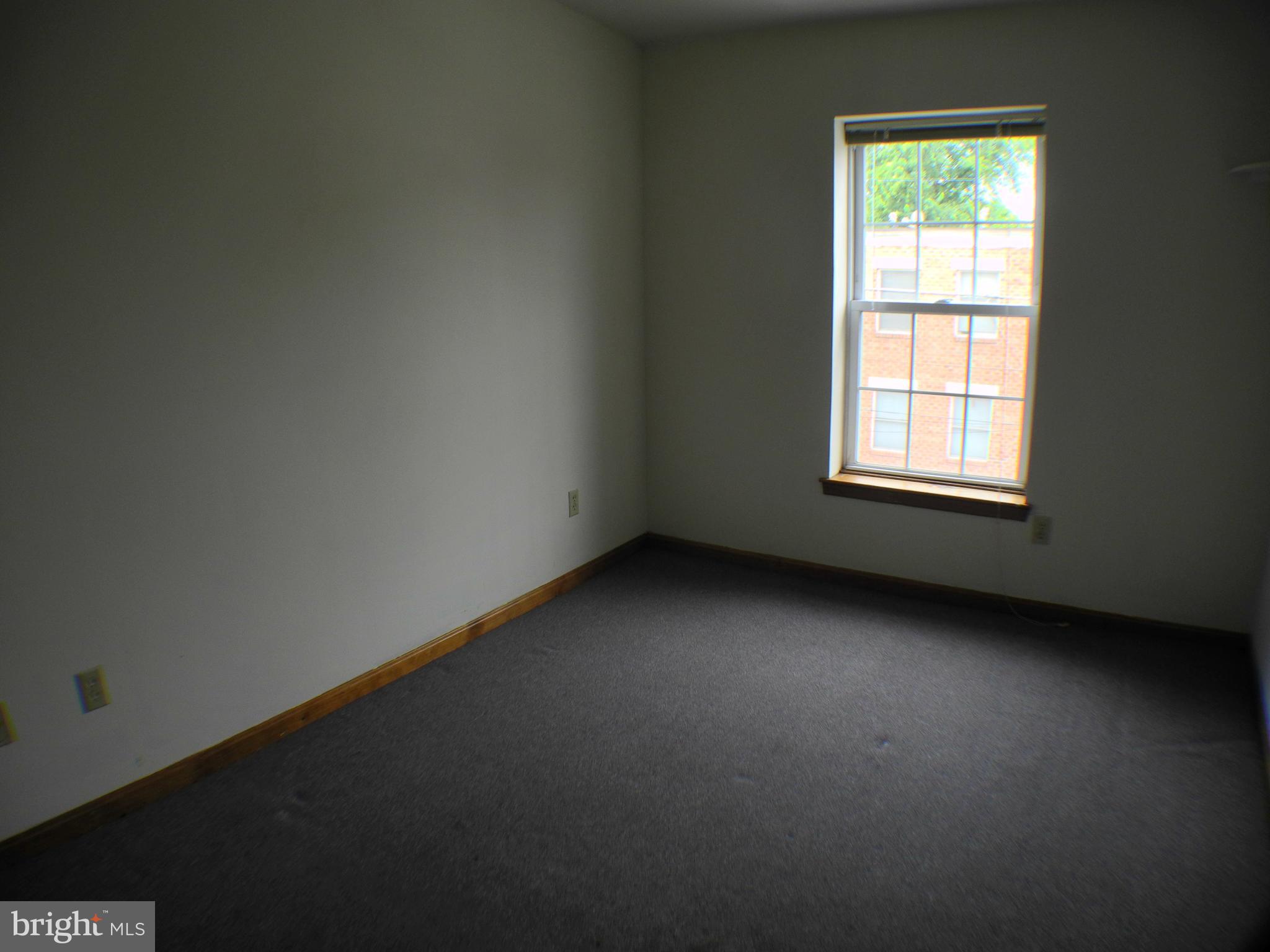 GRADUATE HOSPITAL - Residential Lease